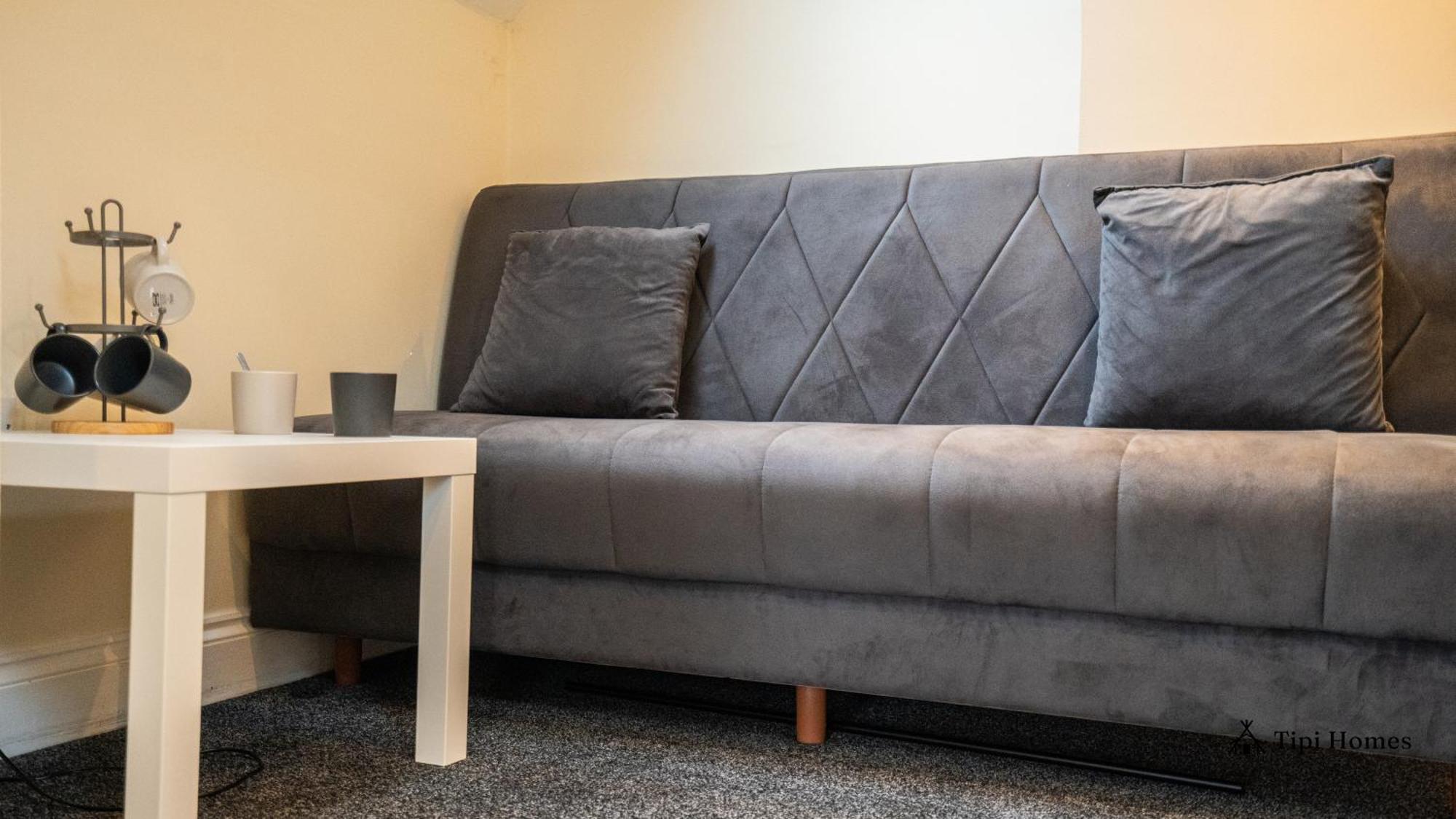 2 Bedroom 2 Bath Flat In Wandsworth Apartment *