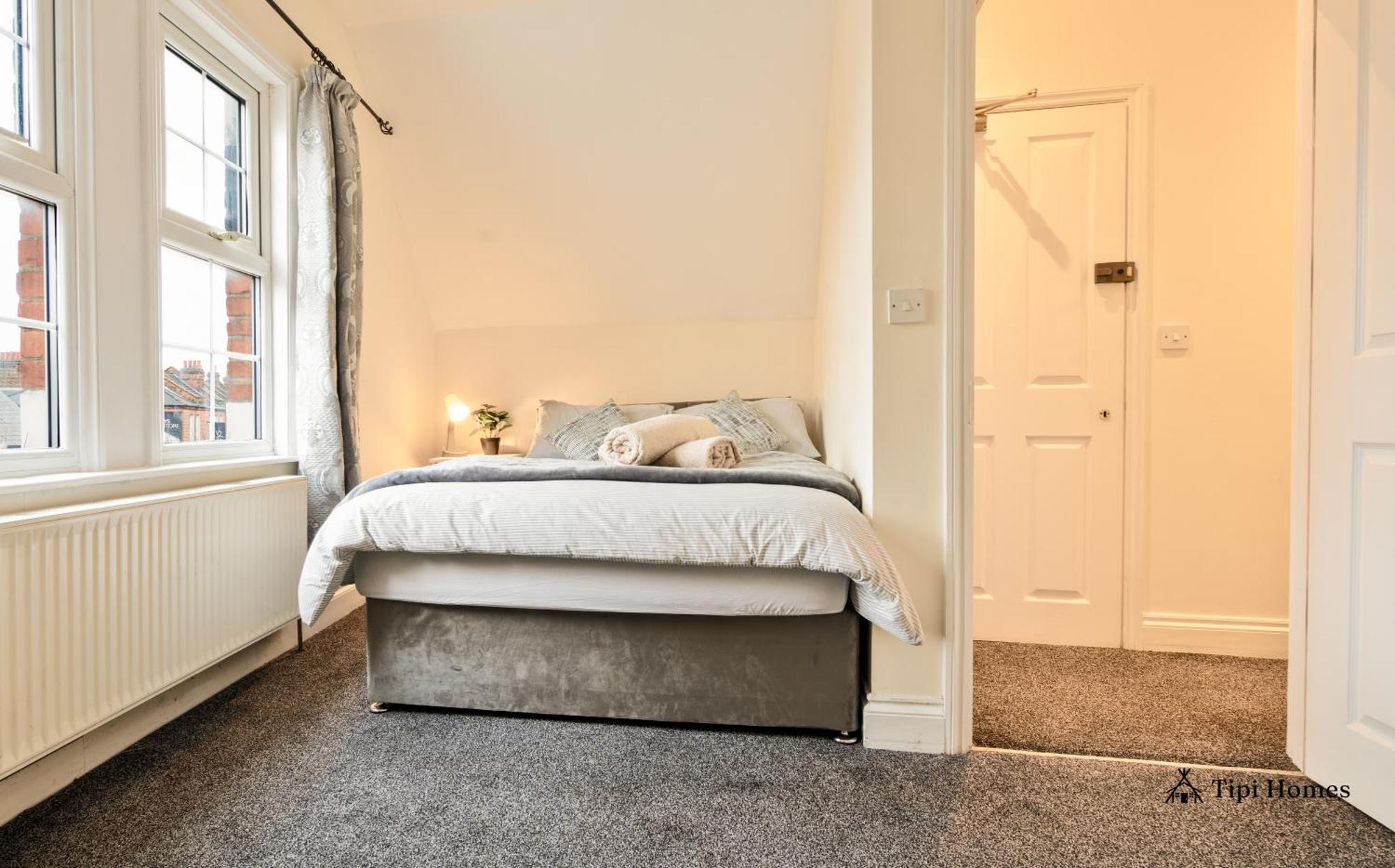 Apartment 2 Bedroom 2 Bath Flat In Wandsworth London