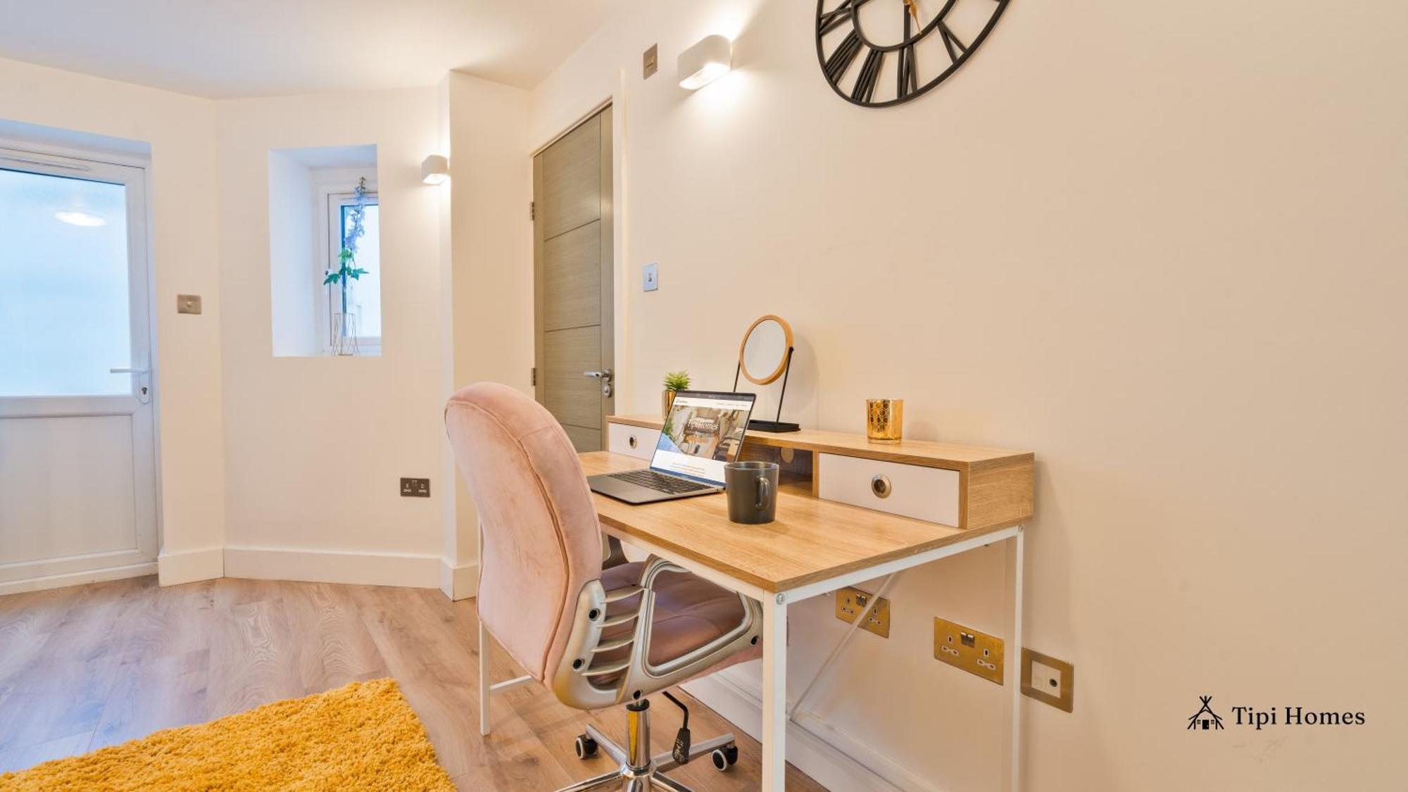 2 Bed 2 Bath, Golders Green, Near * London