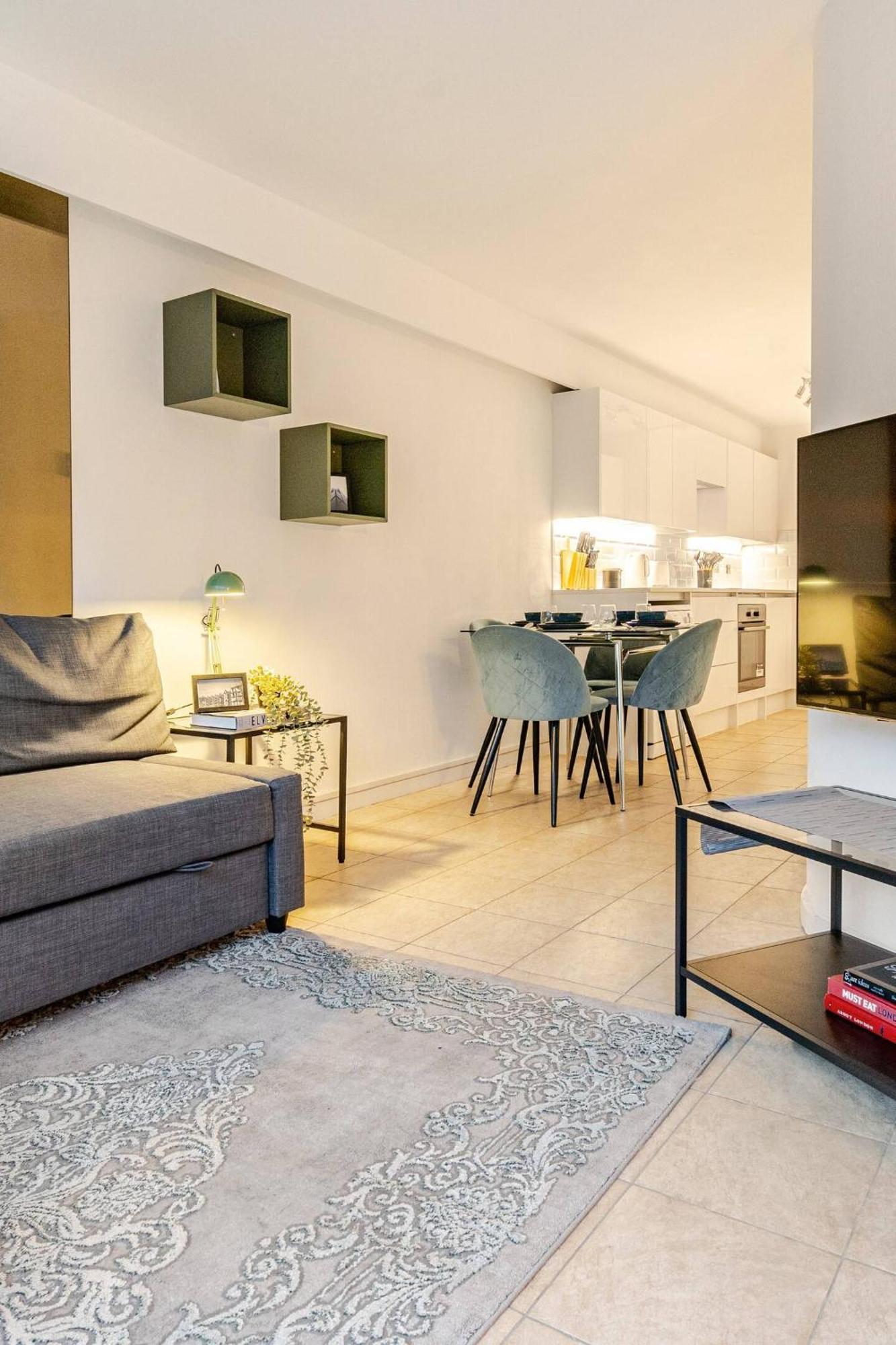 Hyde Park - Parking&terrace - 5 Sleeps Apartment London