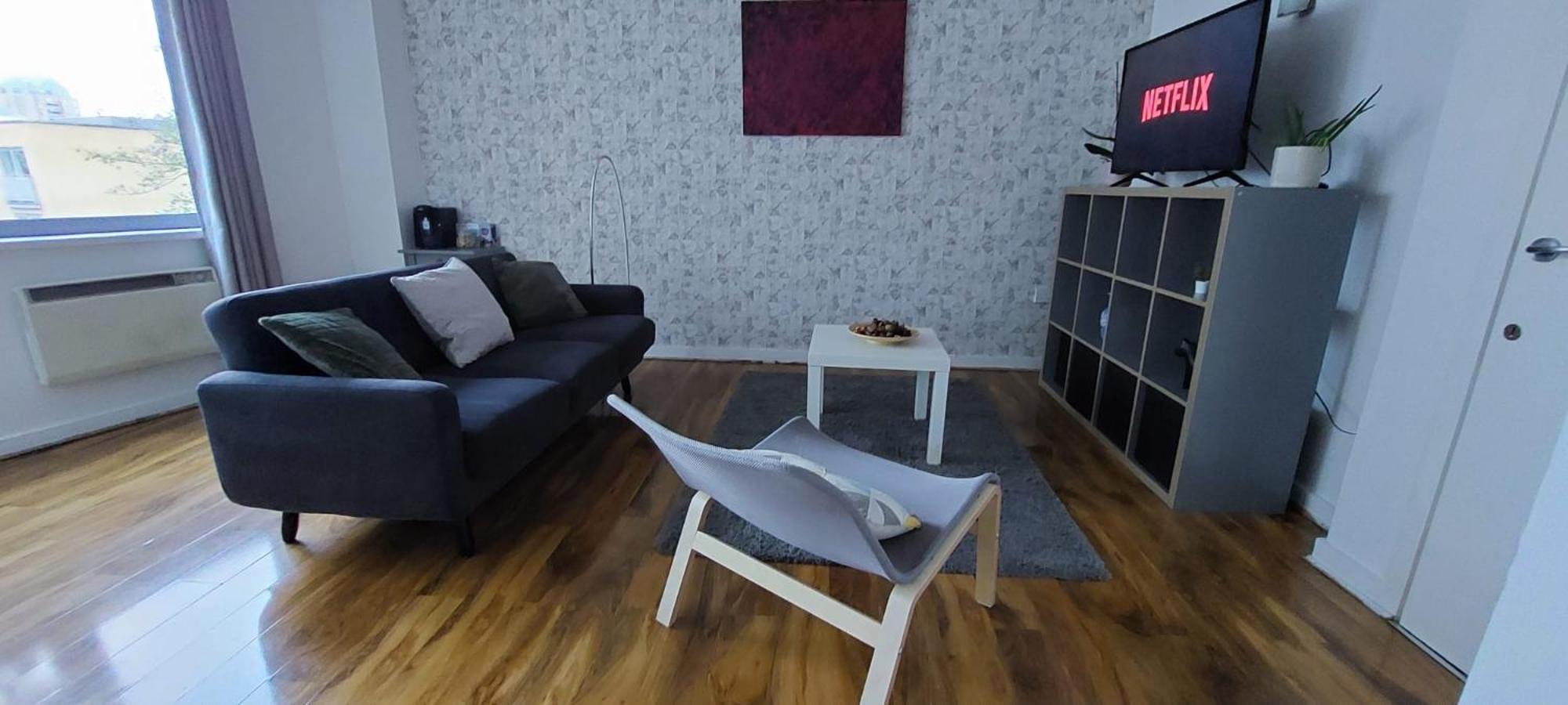 Appartement Charming 1bdr Serviced Condo! 4 Guests Pool N Free Parking *