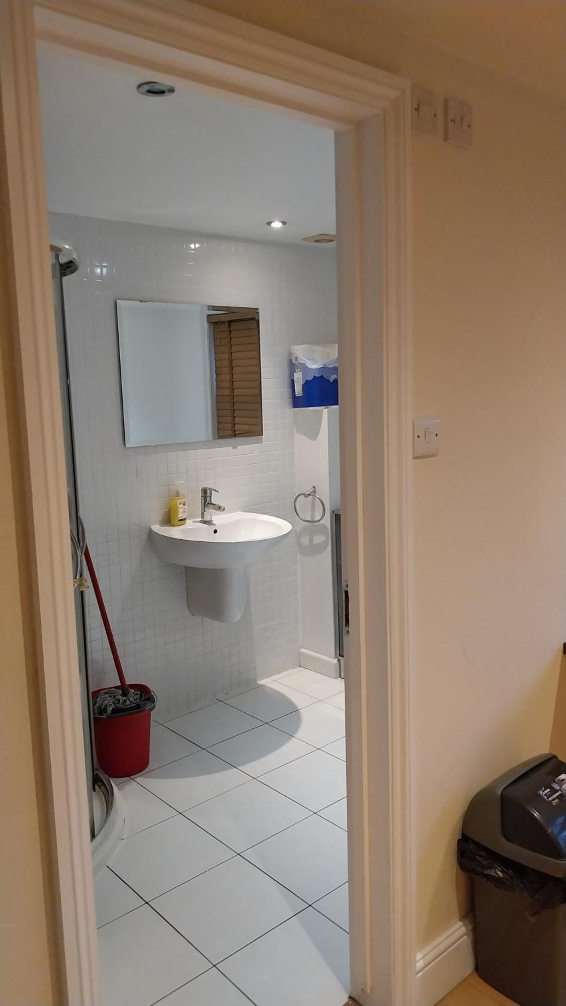 Homestay Big Ensuite With Shower And Rest And Good Garden View