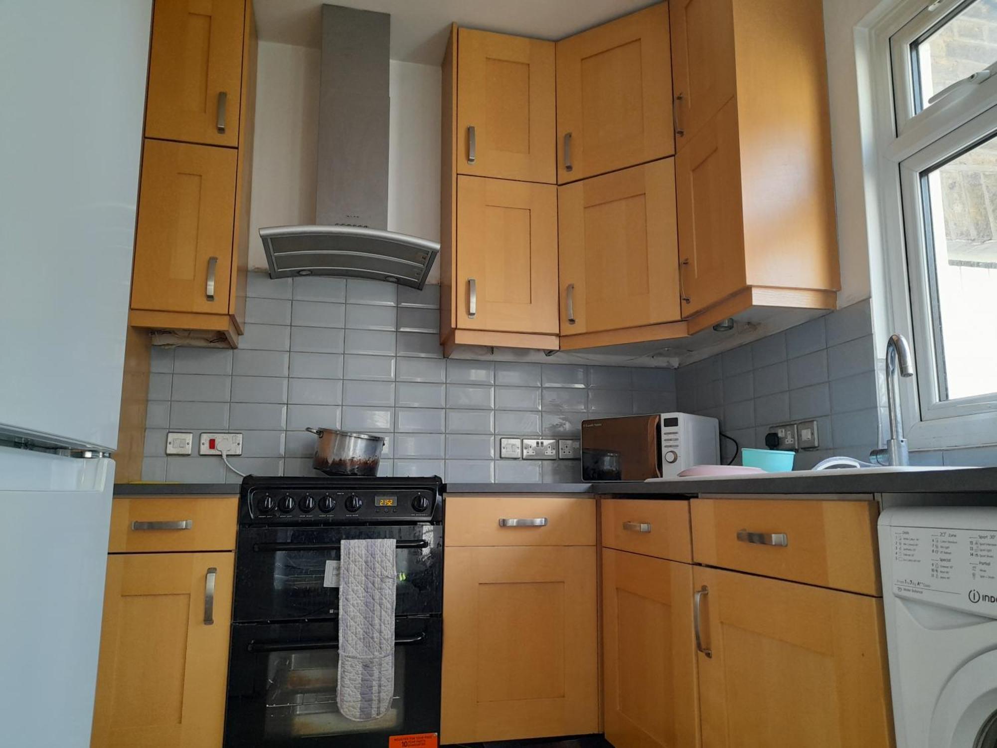 Homestay Big Ensuite With Shower And Rest And Good Garden View *