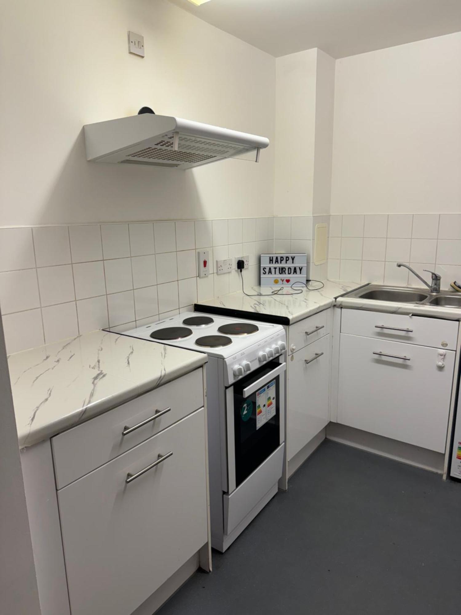 Modern 1 Bedroom Apartment