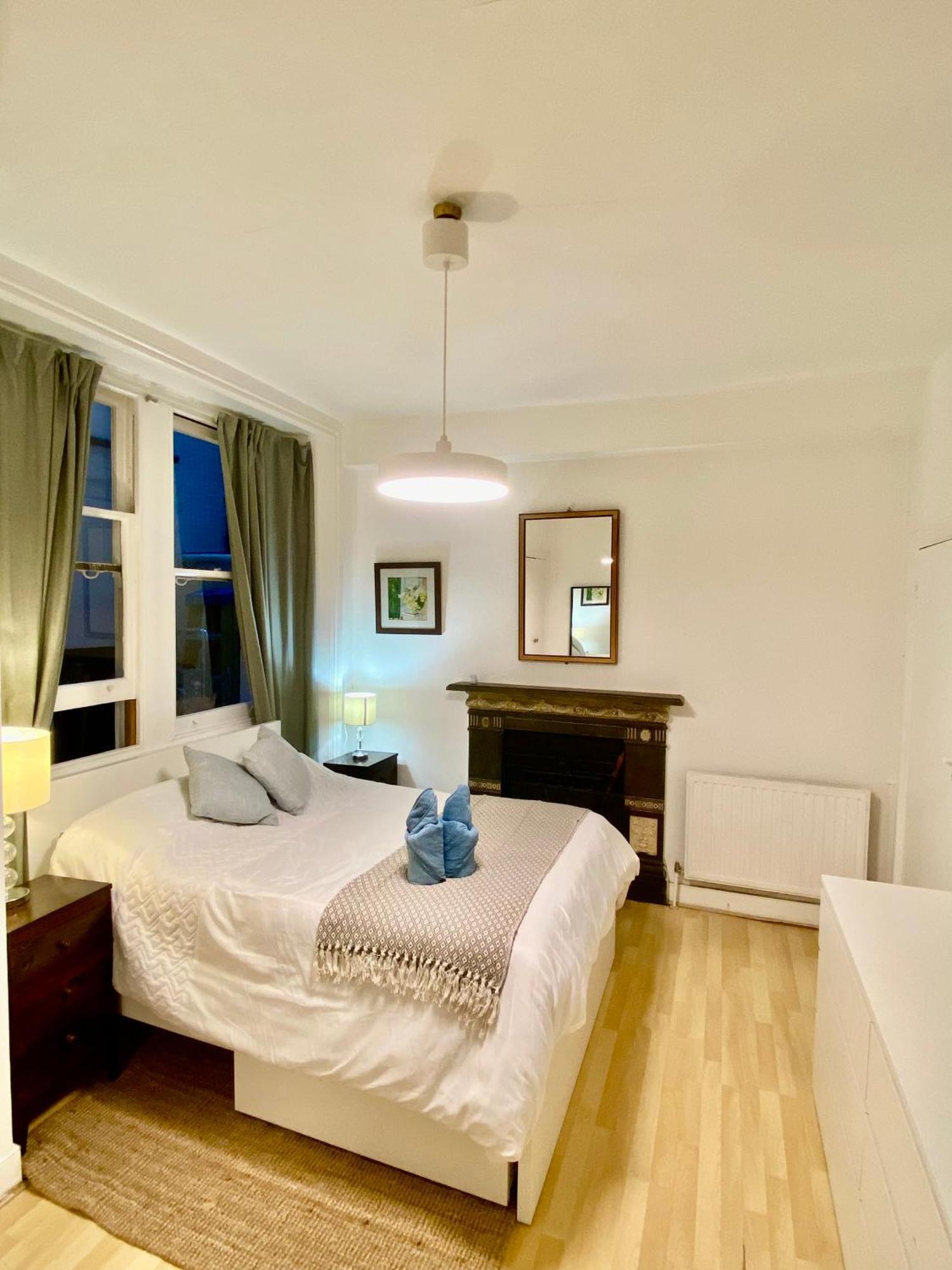 Apartment Spacious In Earls Court London
