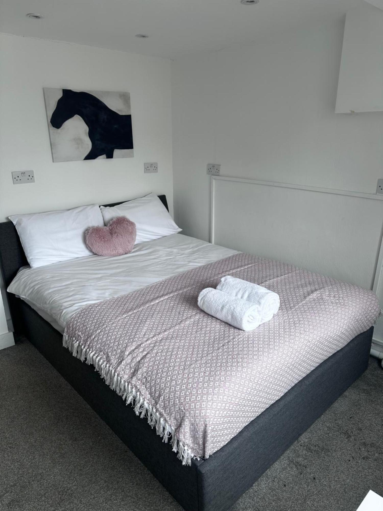 Appartement Floor 2bed Flat Londen