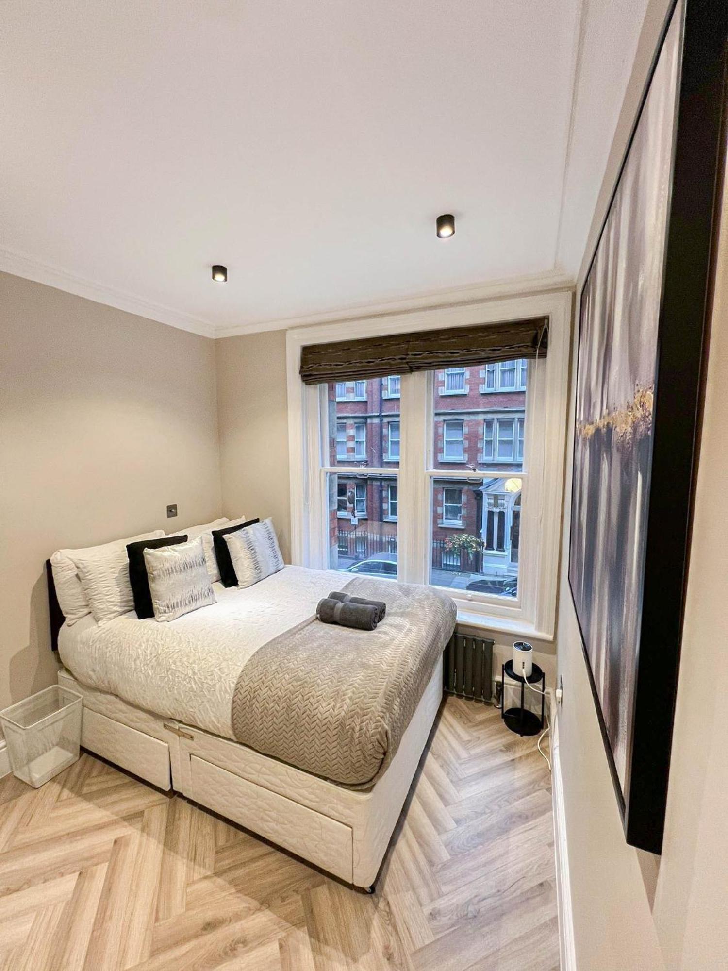 Grandeur 4-bedroom In Baker St Near Regent's Park London