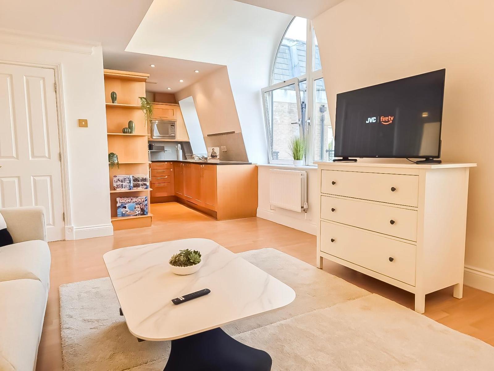 Appartement 3 Bedroom Flat With Free Secured Parking In Borough Near The Shard, Bermondsey Londen