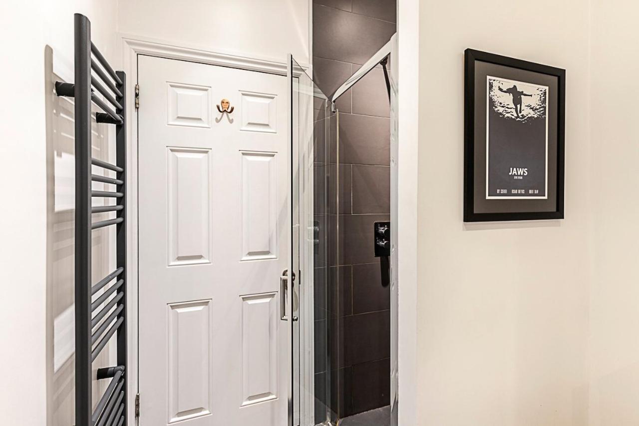 Rustic And Contemporary Haven In Brixton Leilighet London