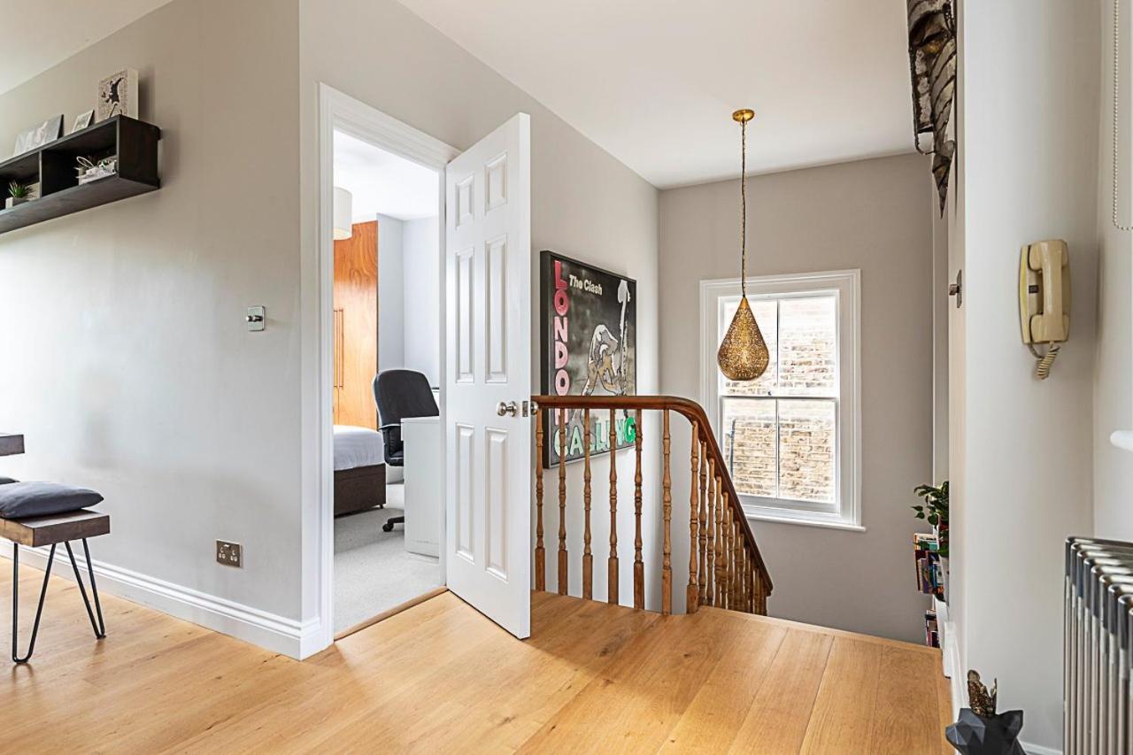 Rustic And Contemporary Haven In Brixton Leilighet