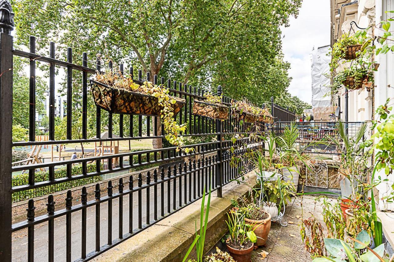 Chic 1 Bedroom Parkview Flat At Arundel Square London