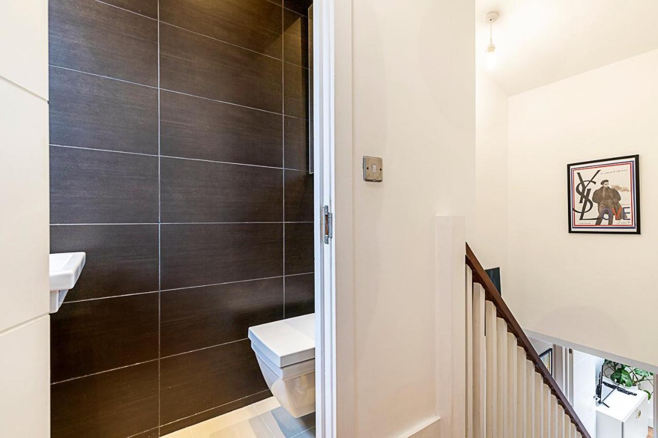 Modern Airy 2-bed Gem In Trendy Stoke Newington Apartment London