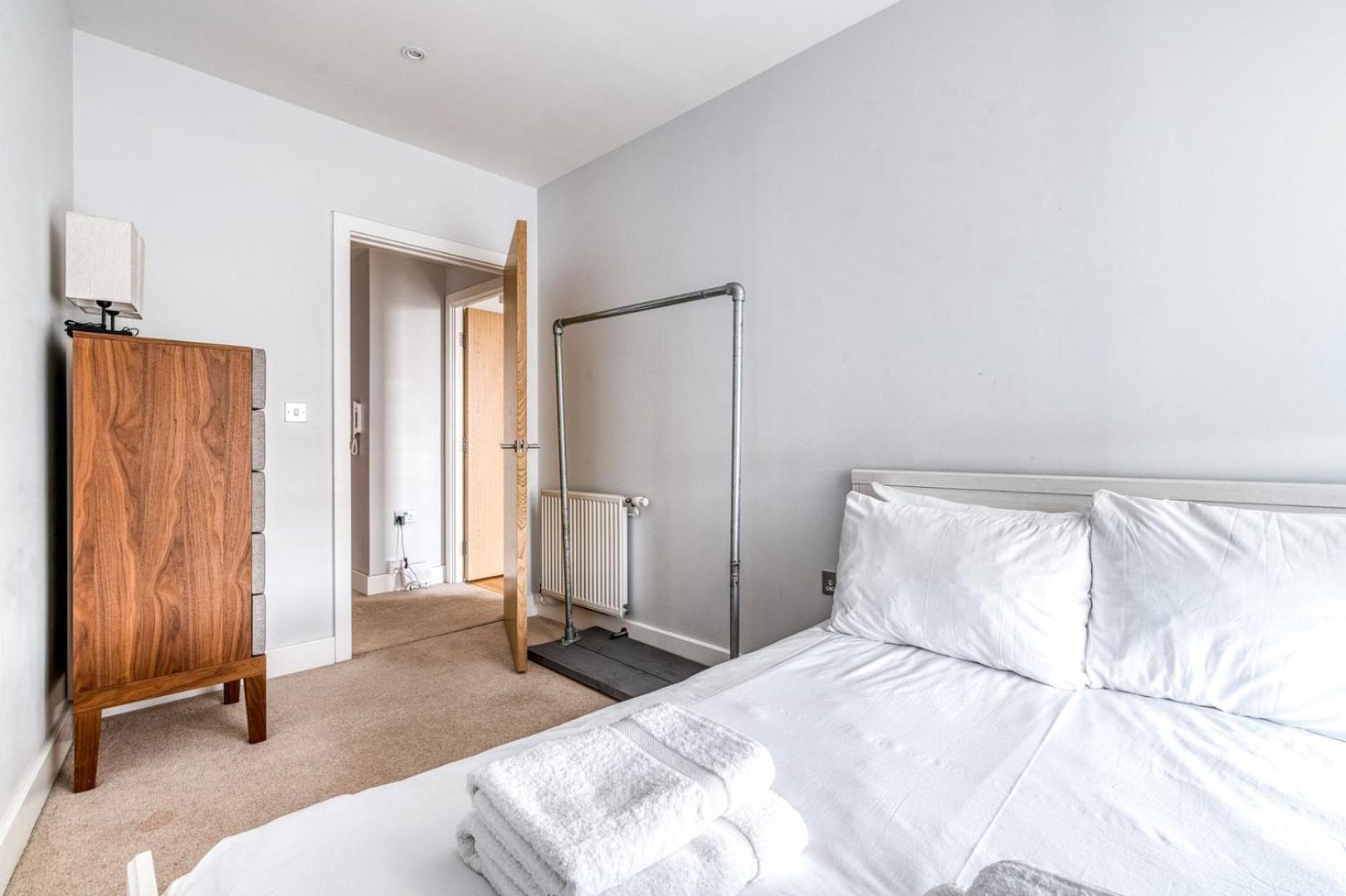 New Development Canary Wharf Flat * London