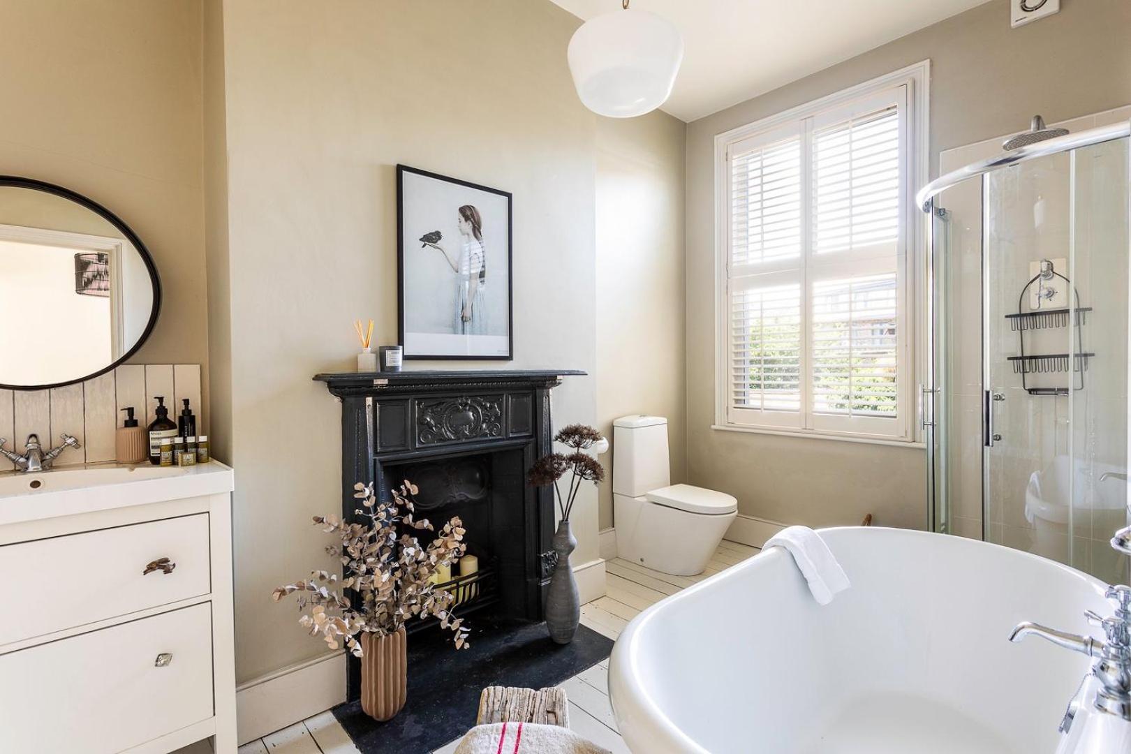 Tooting's Charming Victorian Garden Hideaway Holiday home *