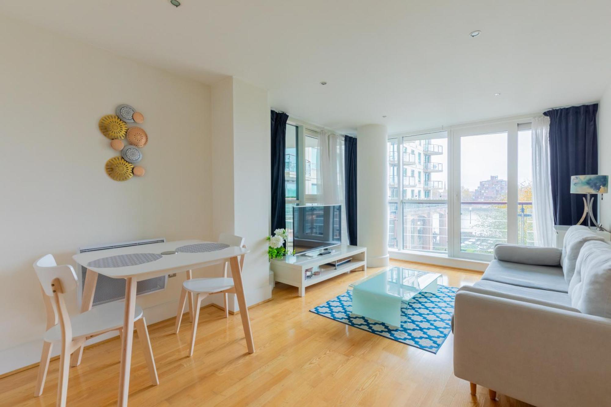 Apartment Sleek 1bd Flat With View Of The River Thames