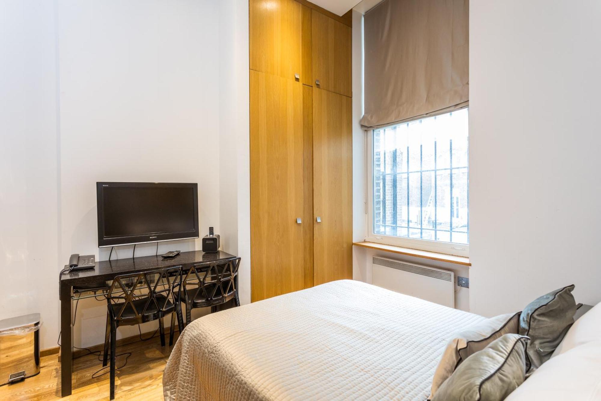 Space 4* London