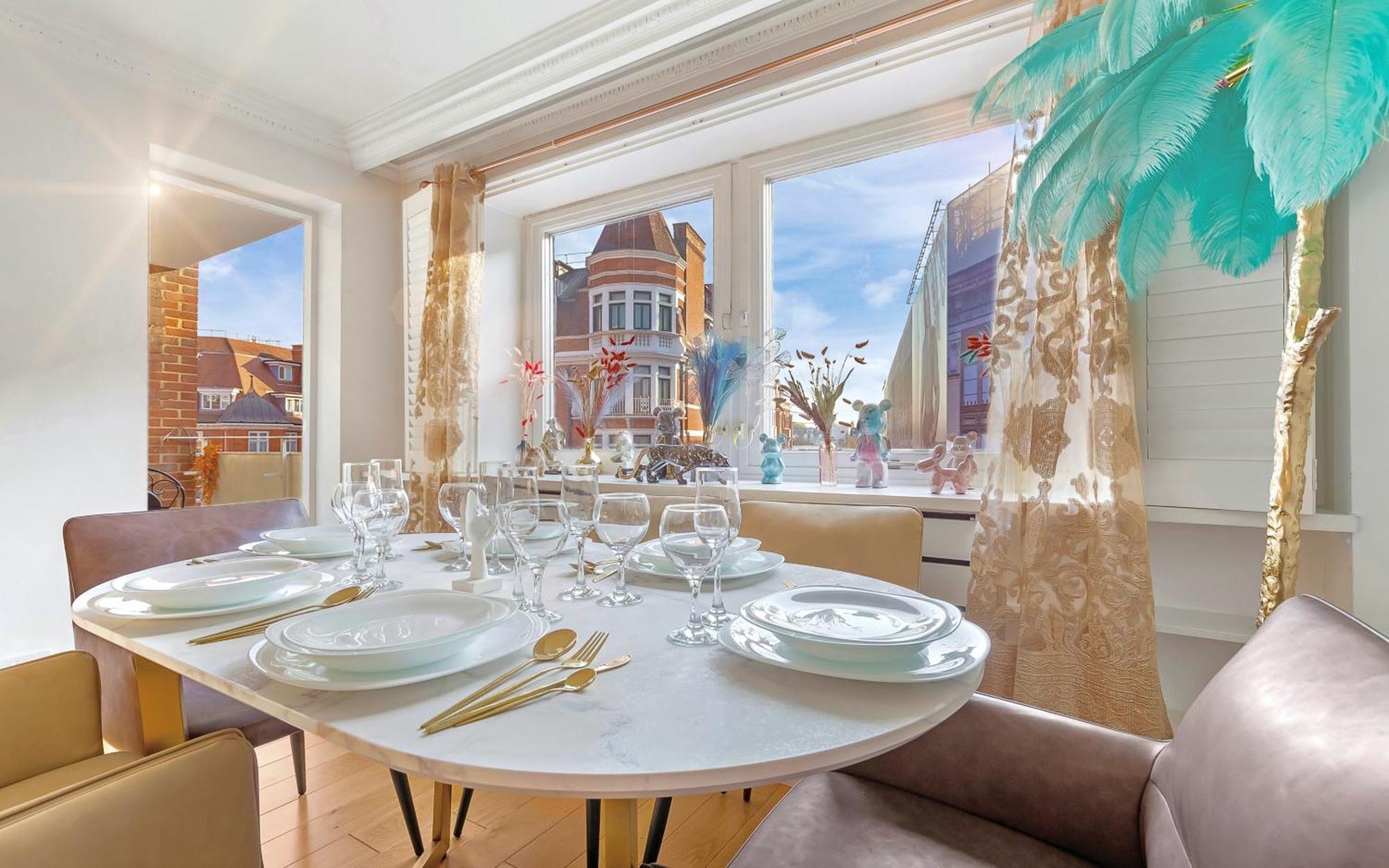 Apartment Iconic With Terrace Over Harrods London
