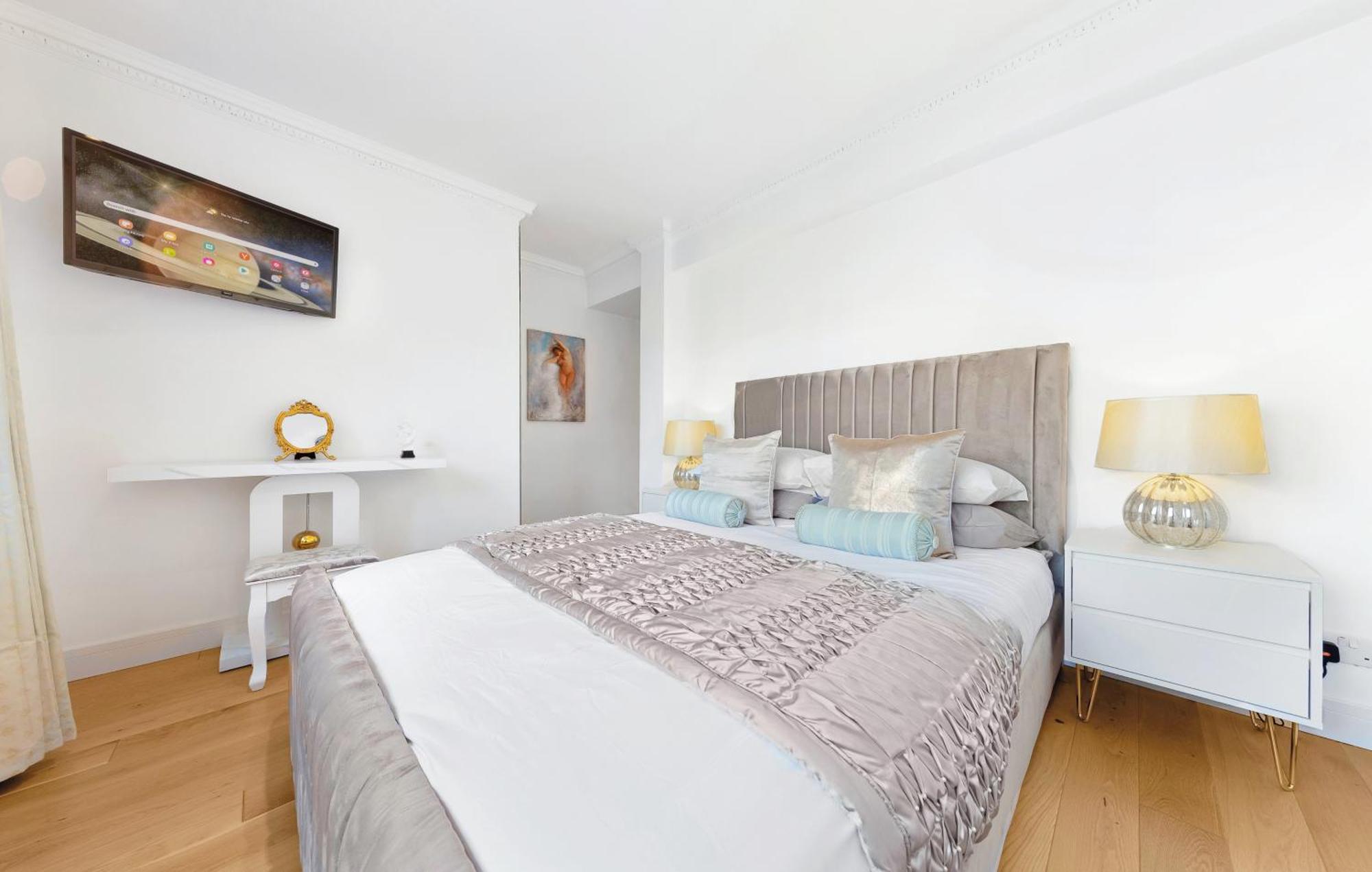 Apartment Iconic With Terrace Over Harrods