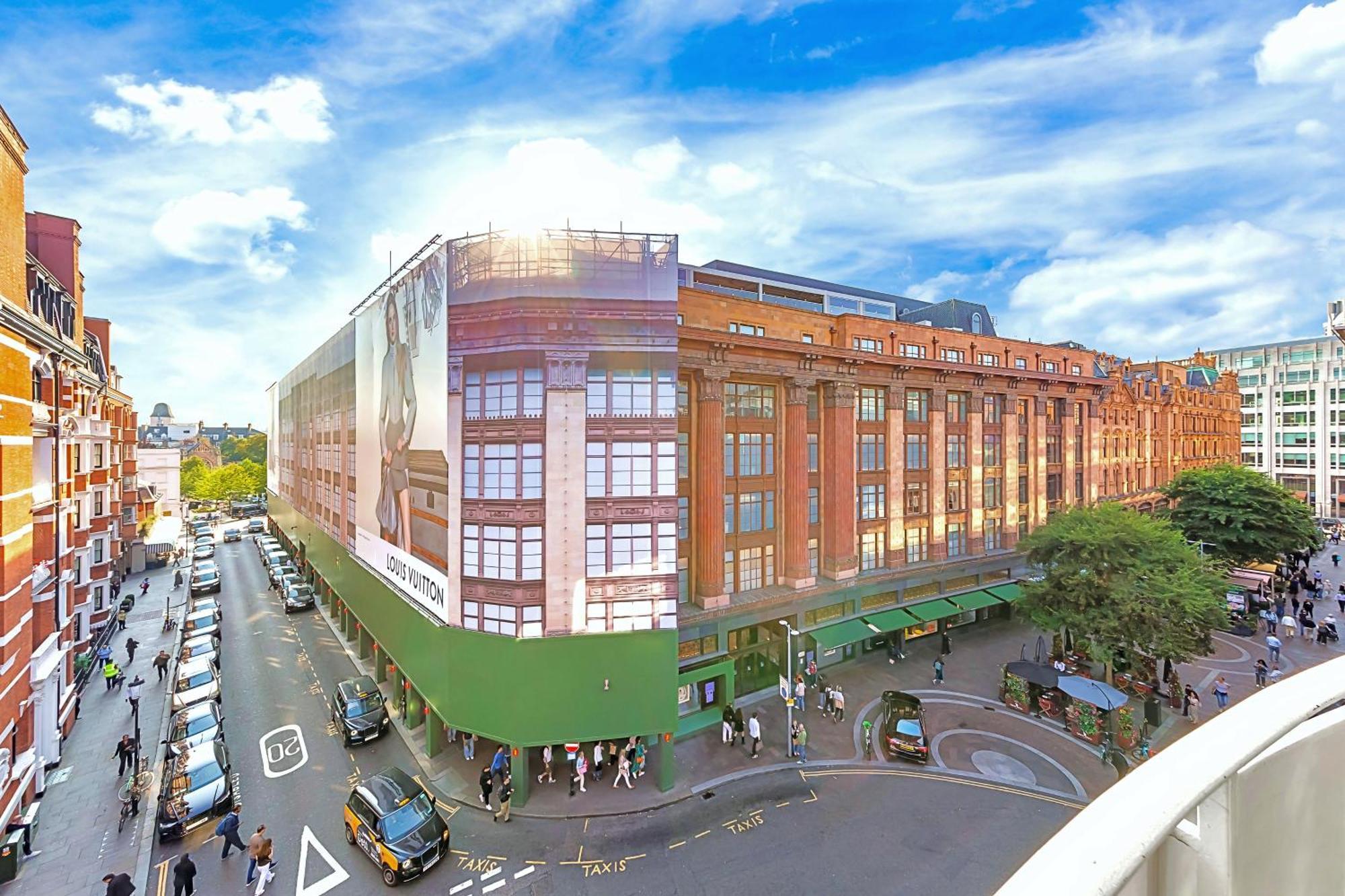 Apartment Iconic With Terrace Over Harrods