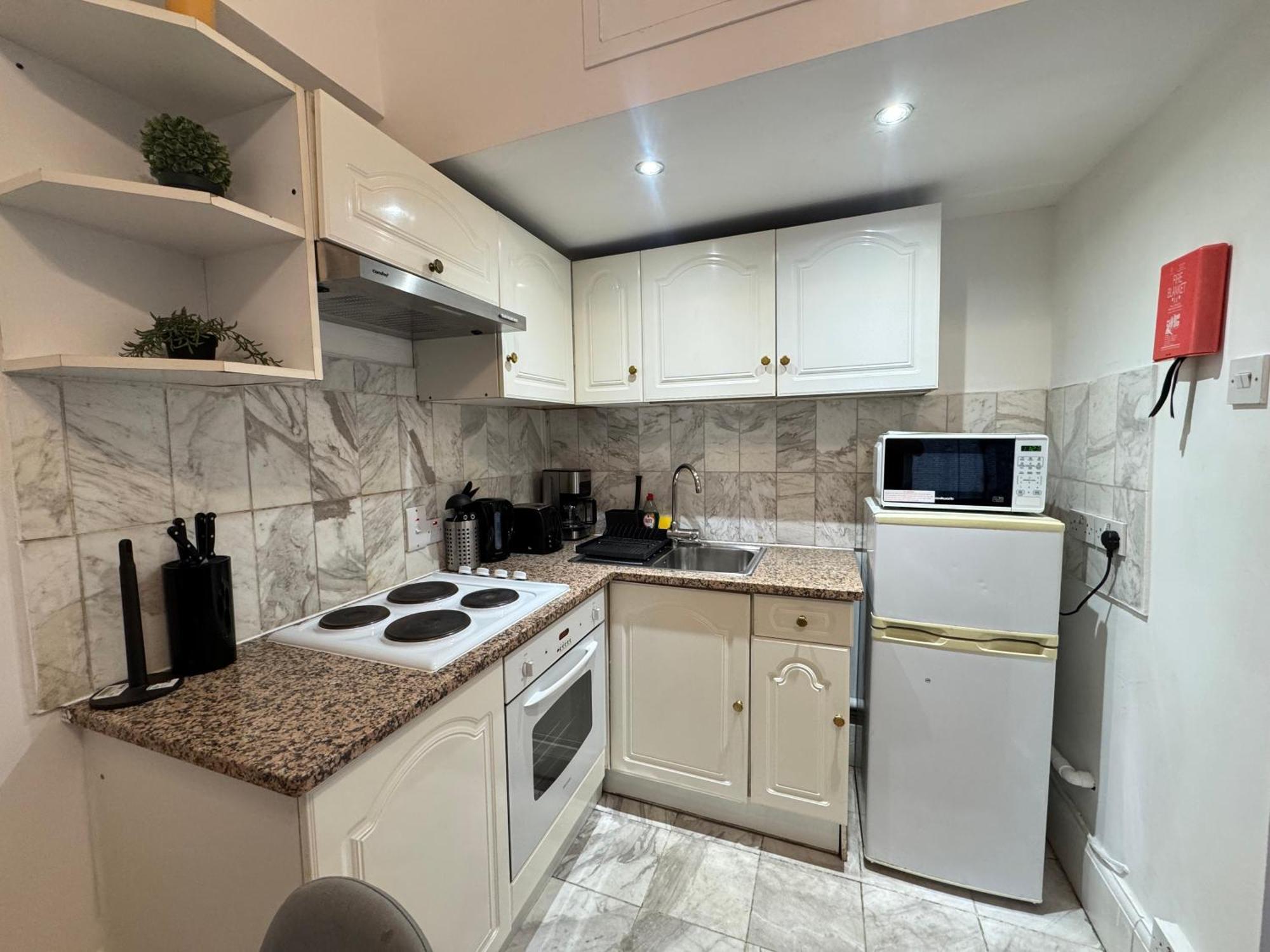 Apartment Charming And Affordable Flat For 4 People In Baker Street Zone 1 With Breakfast *