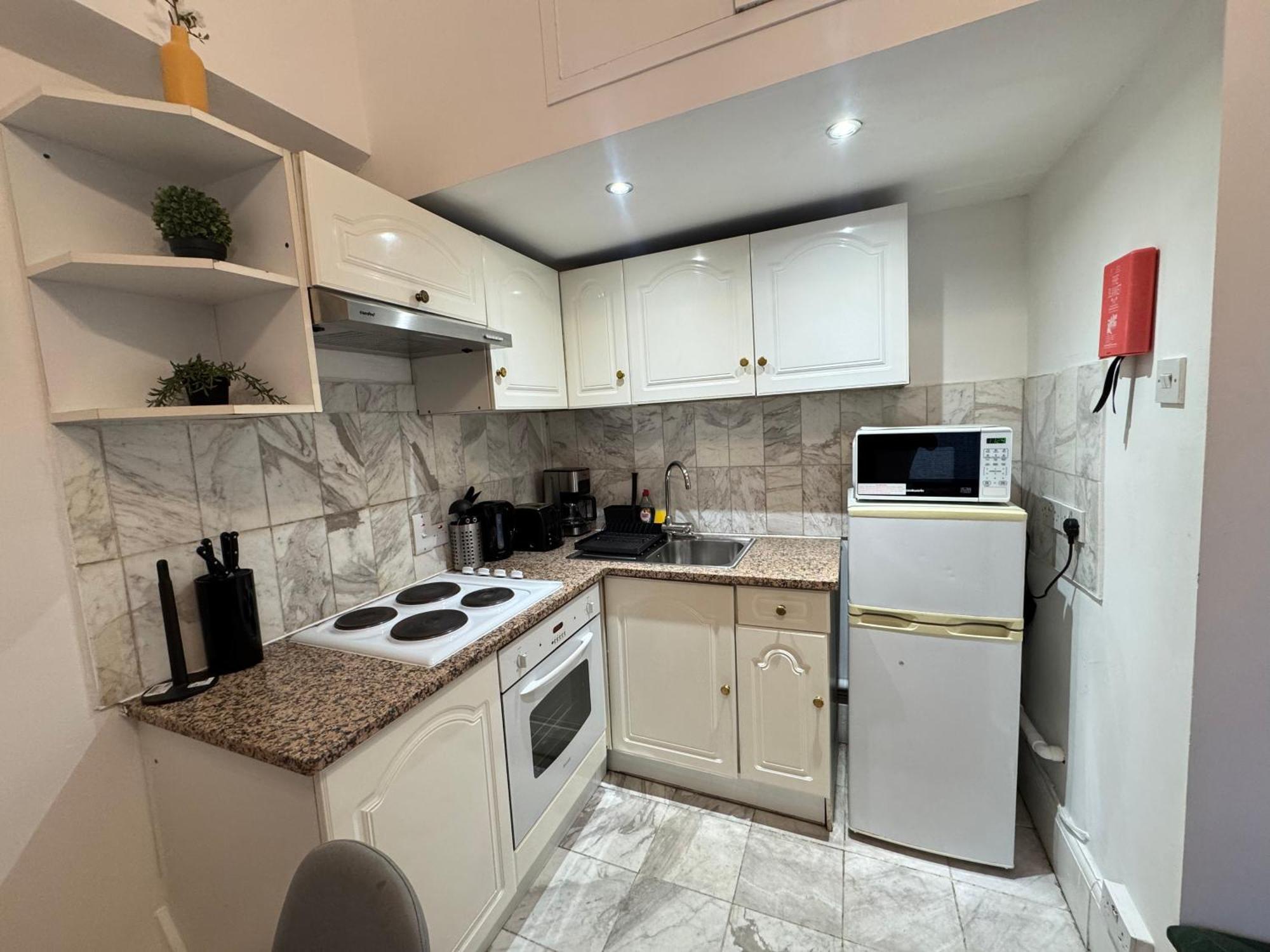 Apartment Charming And Affordable Flat For 4 People In Baker Street Zone 1 With Breakfast