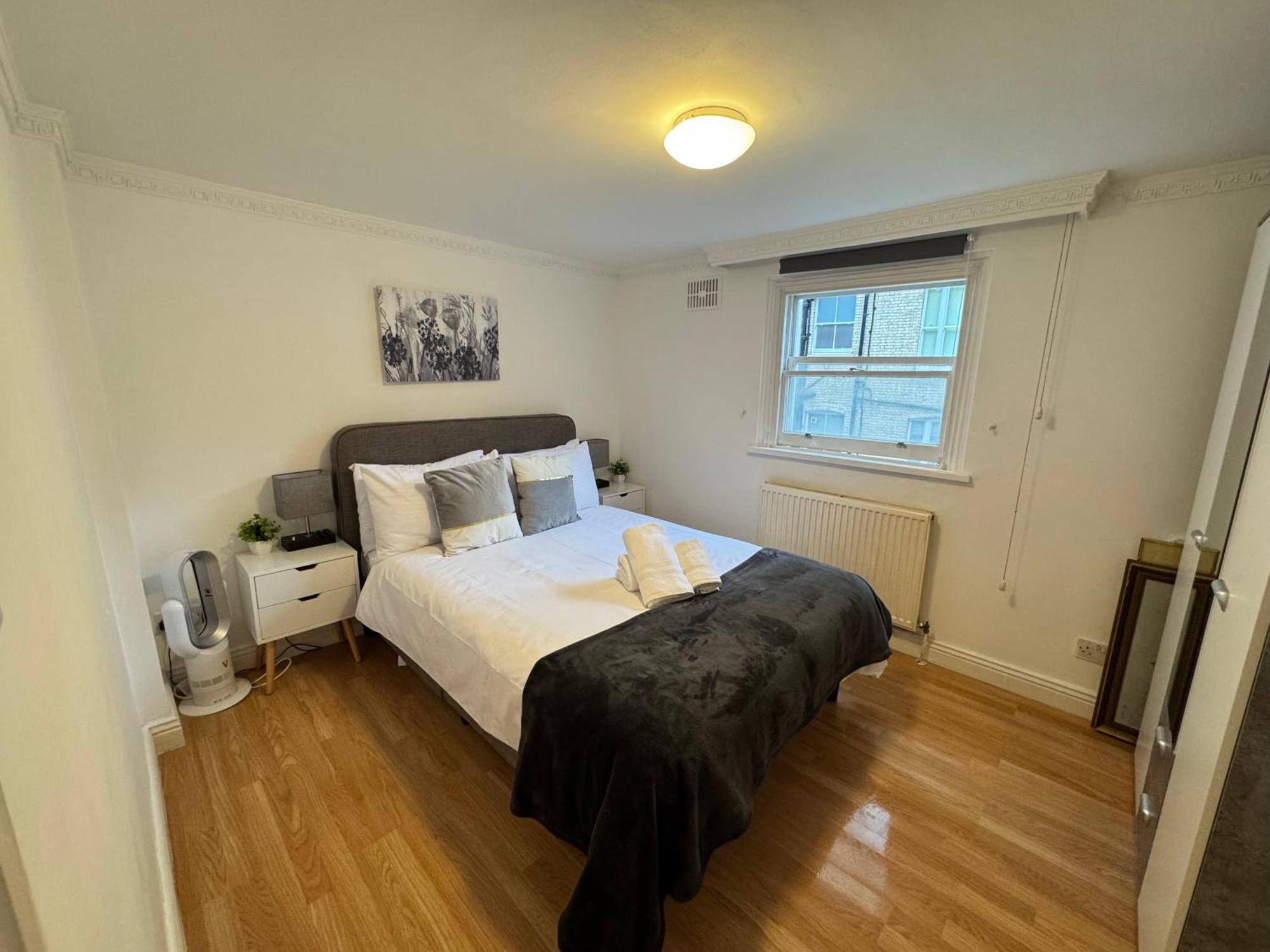 Charming And Affordable Flat For 4 People In Baker Street Zone 1 With Breakfast * London