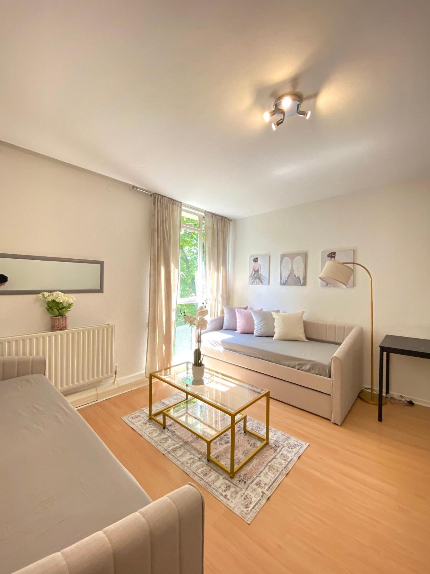 Hyde Park Family Apartment *