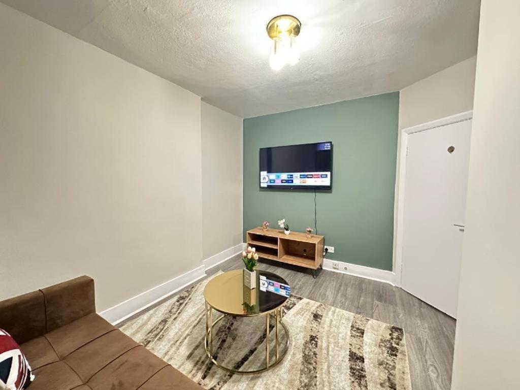 Apartment Eye Beautiful Family London