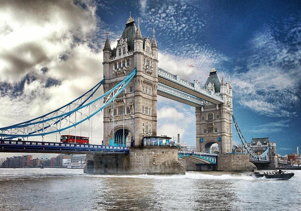 Staylondon - Sleeps 6 With Free Parking - Tourist, Concerts & Matches *