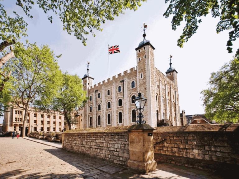 Staylondon - Sleeps 6 With Free Parking - Tourist, Concerts & Matches