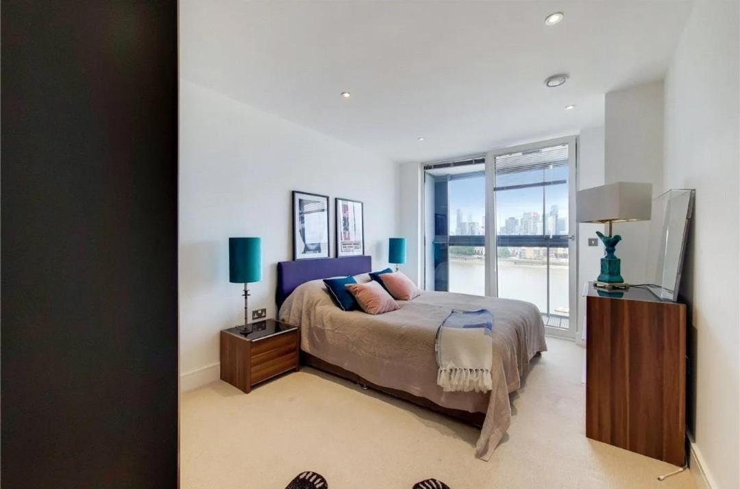 Modern Large 2bed Cutty Sark Greenwich Close To Canary Wharf - Great Transport Links Londen