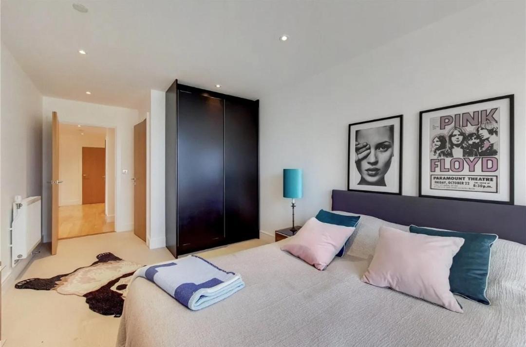Modern Large 2bed Cutty Sark Greenwich Close To Canary Wharf - Great Transport Links Londen