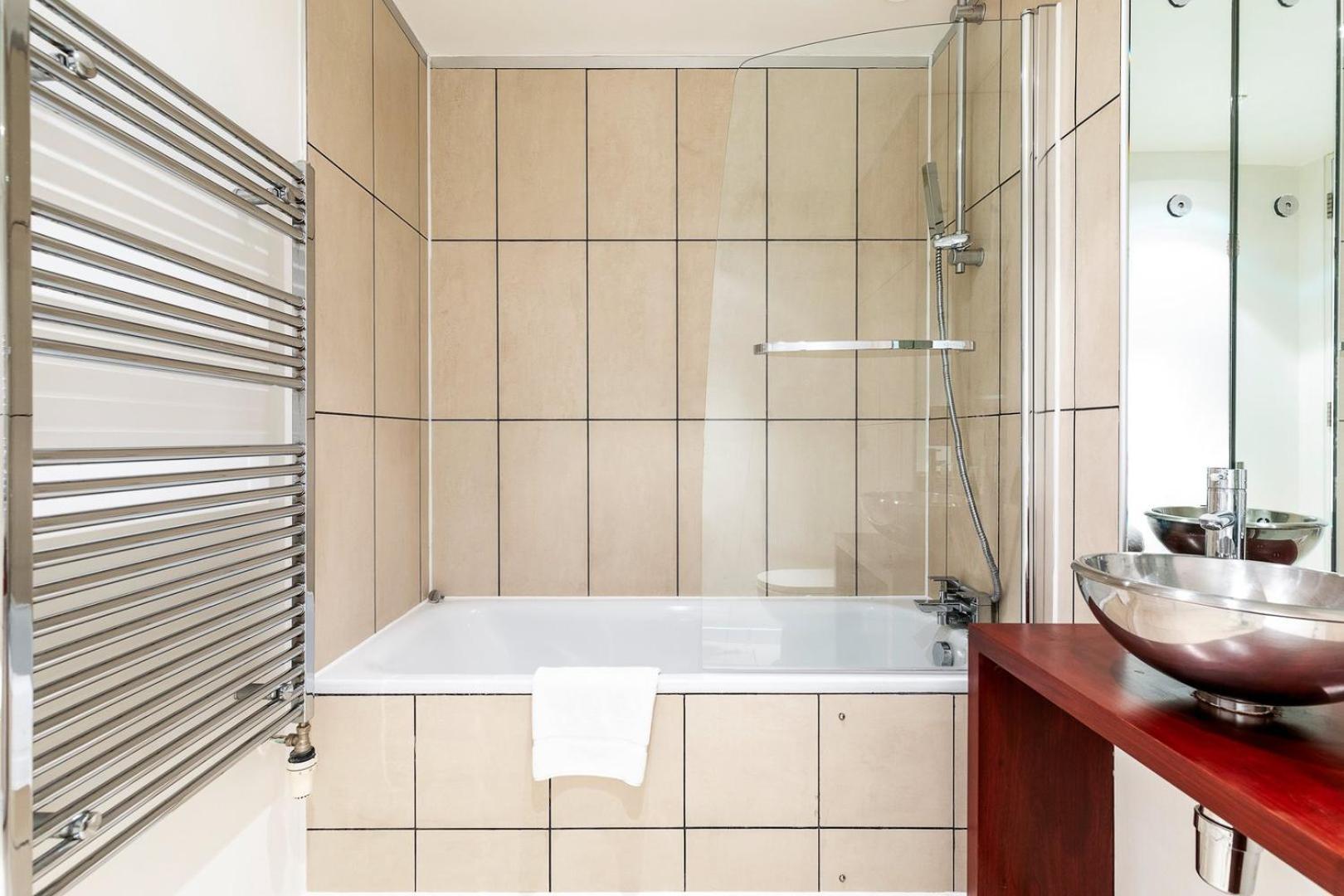 The Spaceworks: Stylish Flat Near Shoreditch Apartment