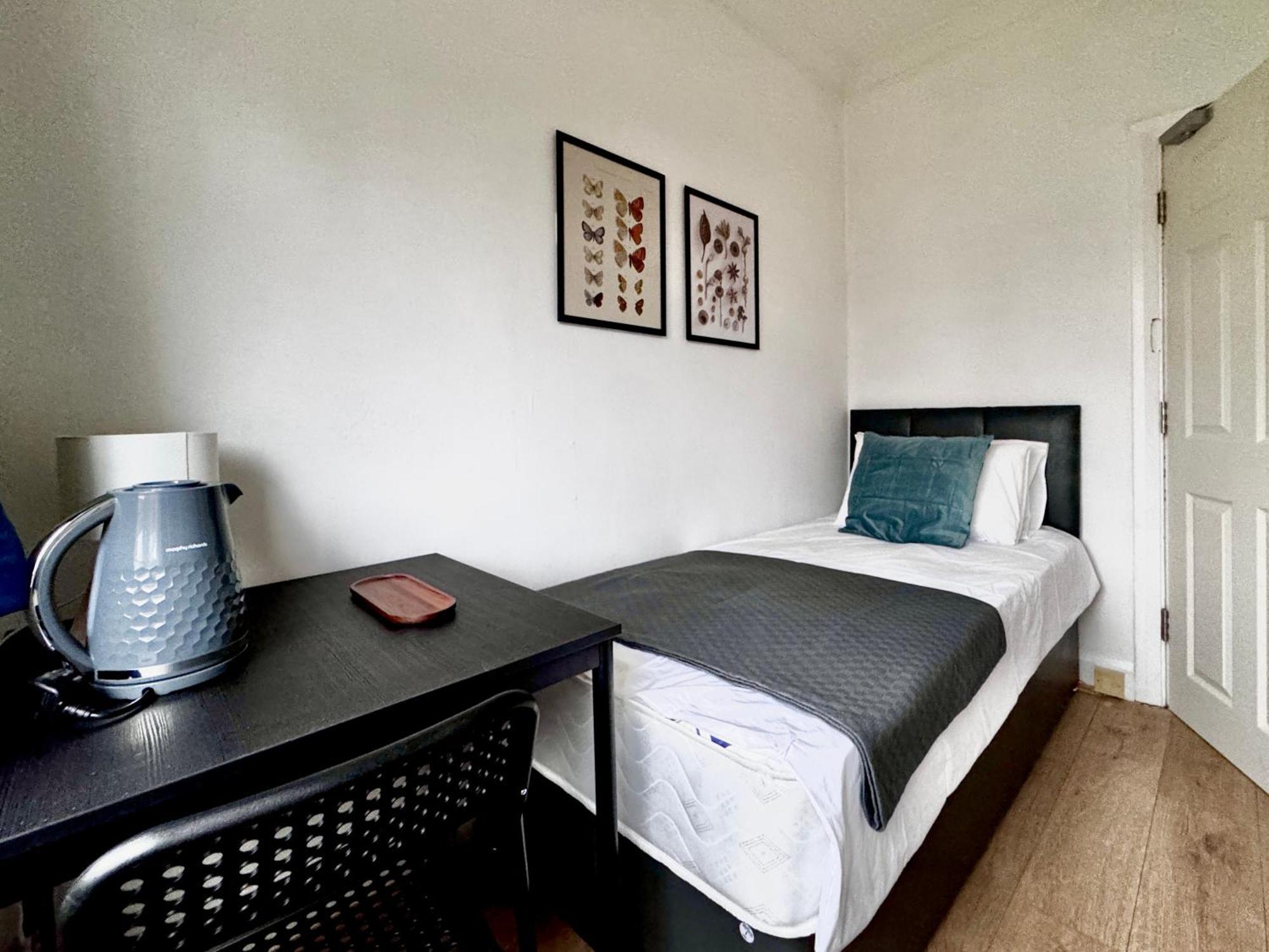 Gasthof Maberic Housing West Gem Your Connection London