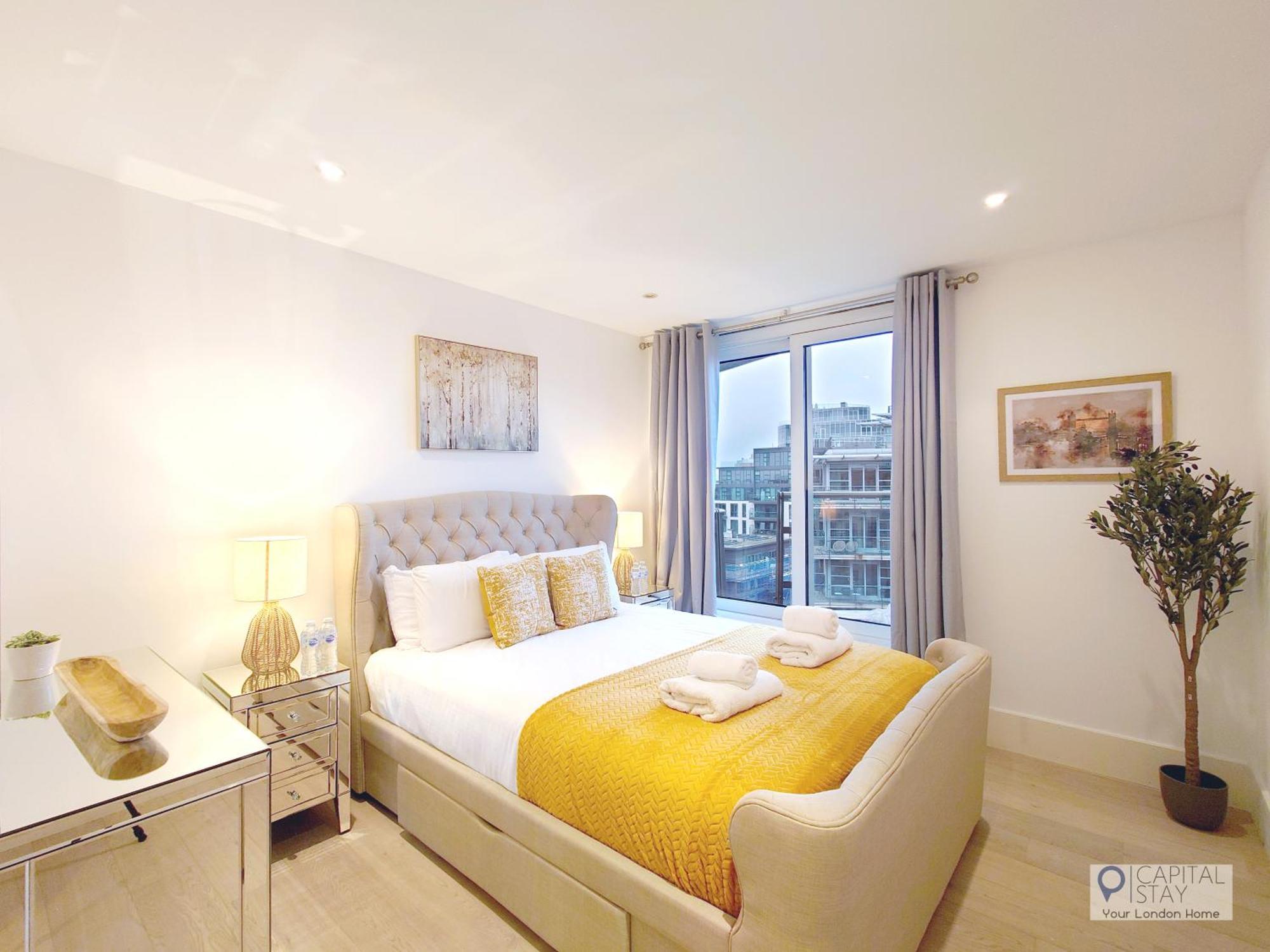 3 Bed Serviced In Battersea - River Views Appartement
