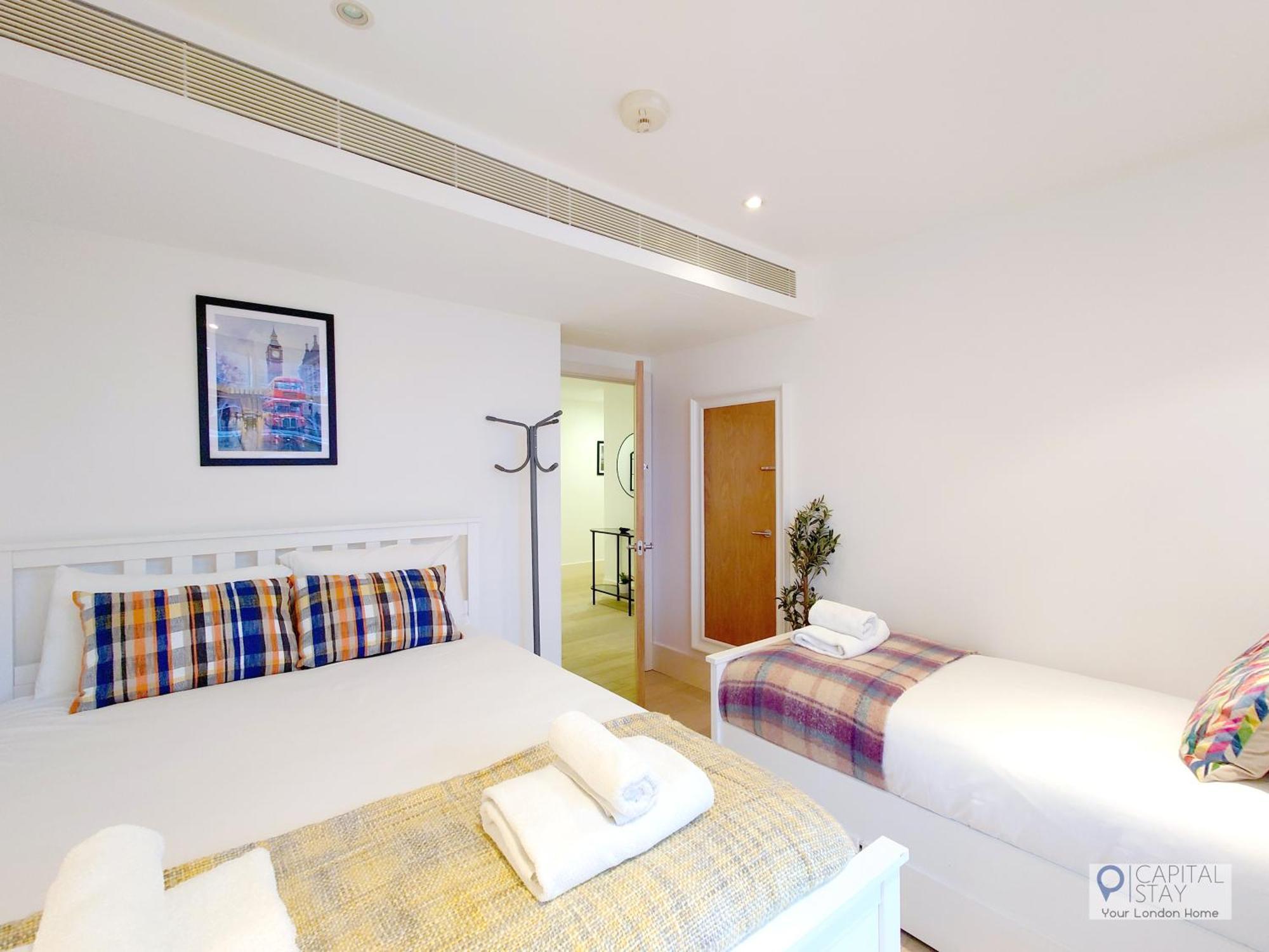 3 Bed Serviced In Battersea - River Views Appartement