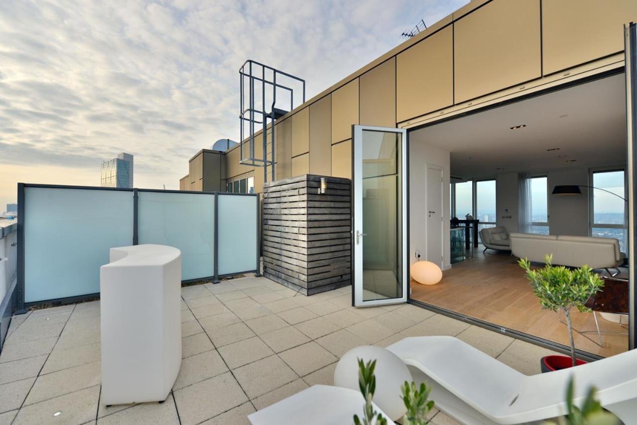 Bird's Eye View - Luxury 2bdr Penthouse In Londen