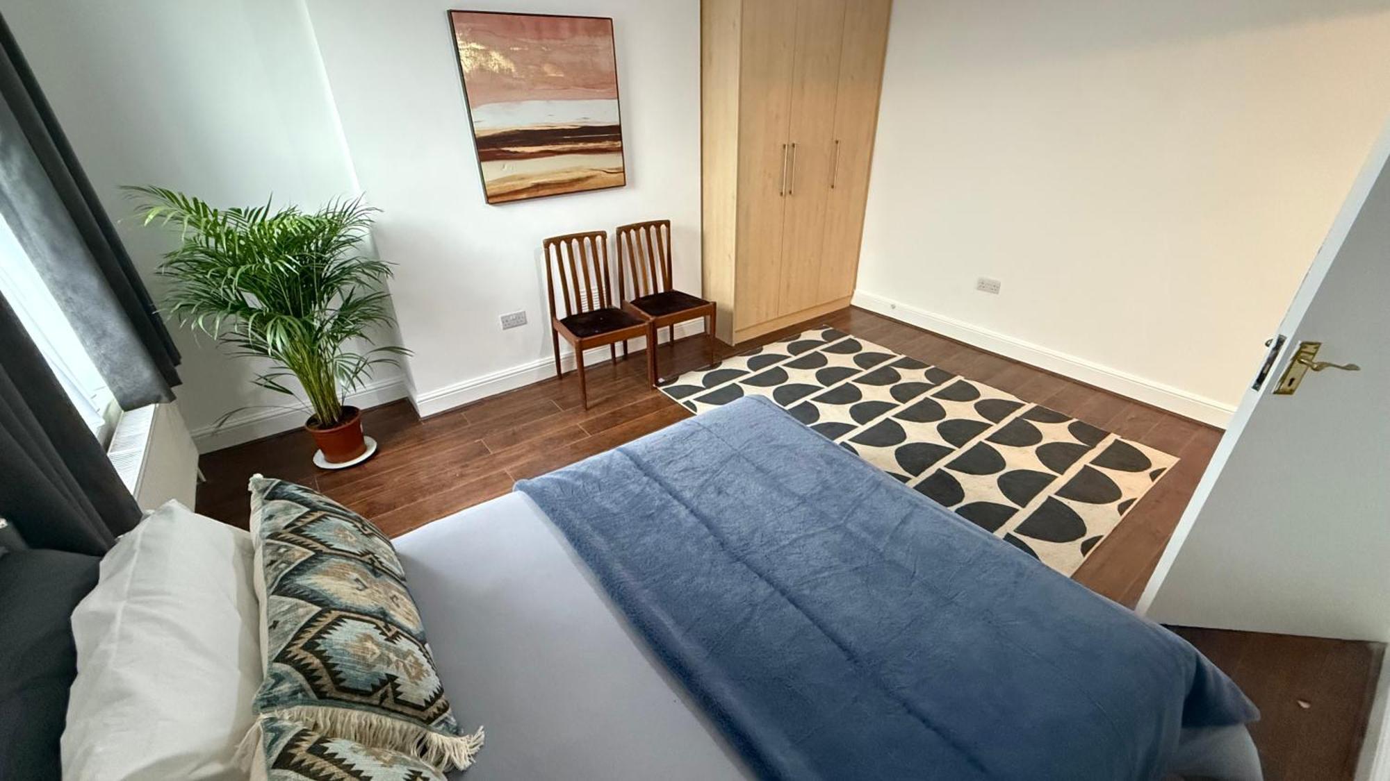 3 Bedroom In A Great Location London