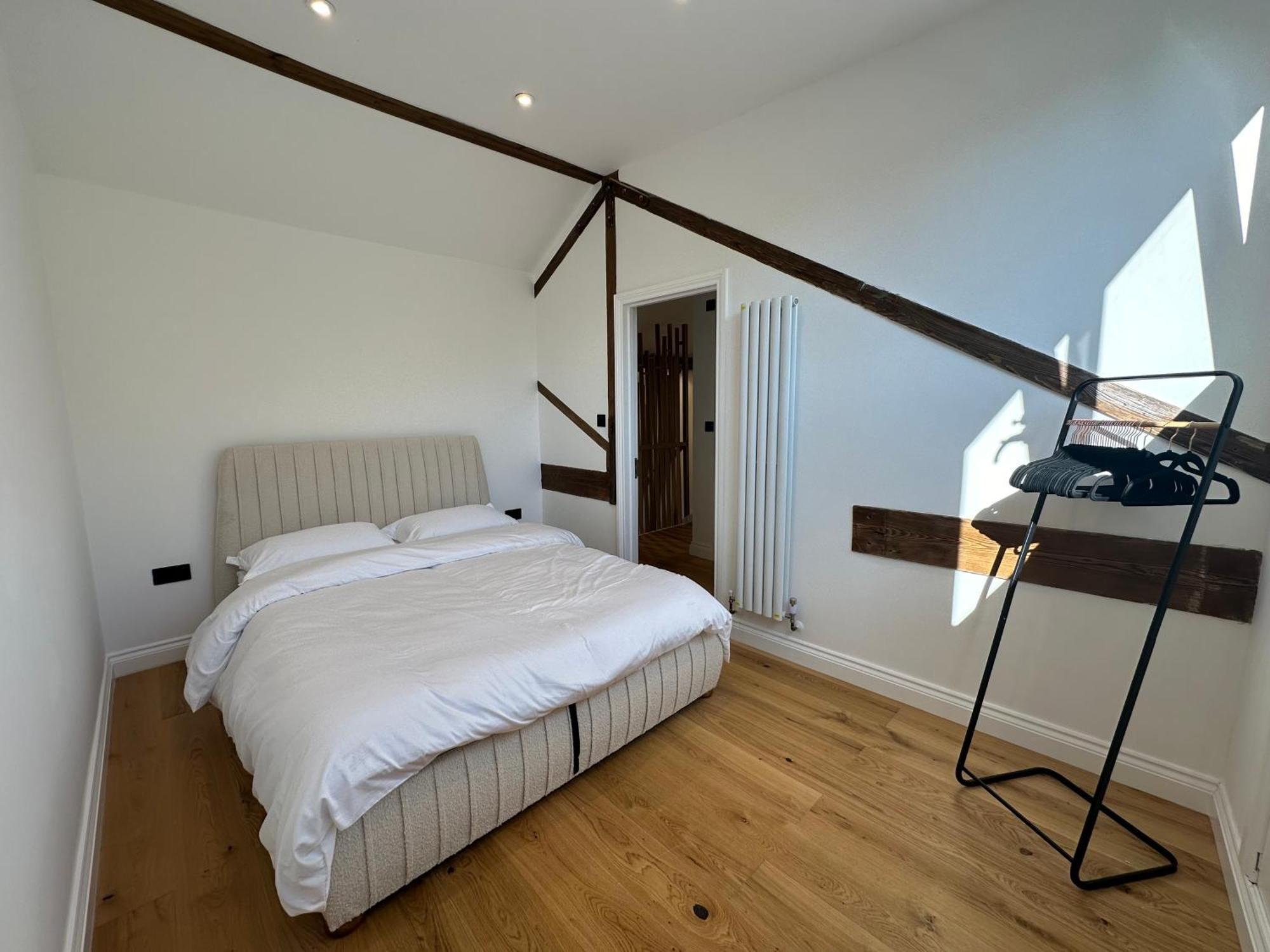 Feriehus Modern House In Gated Compound London