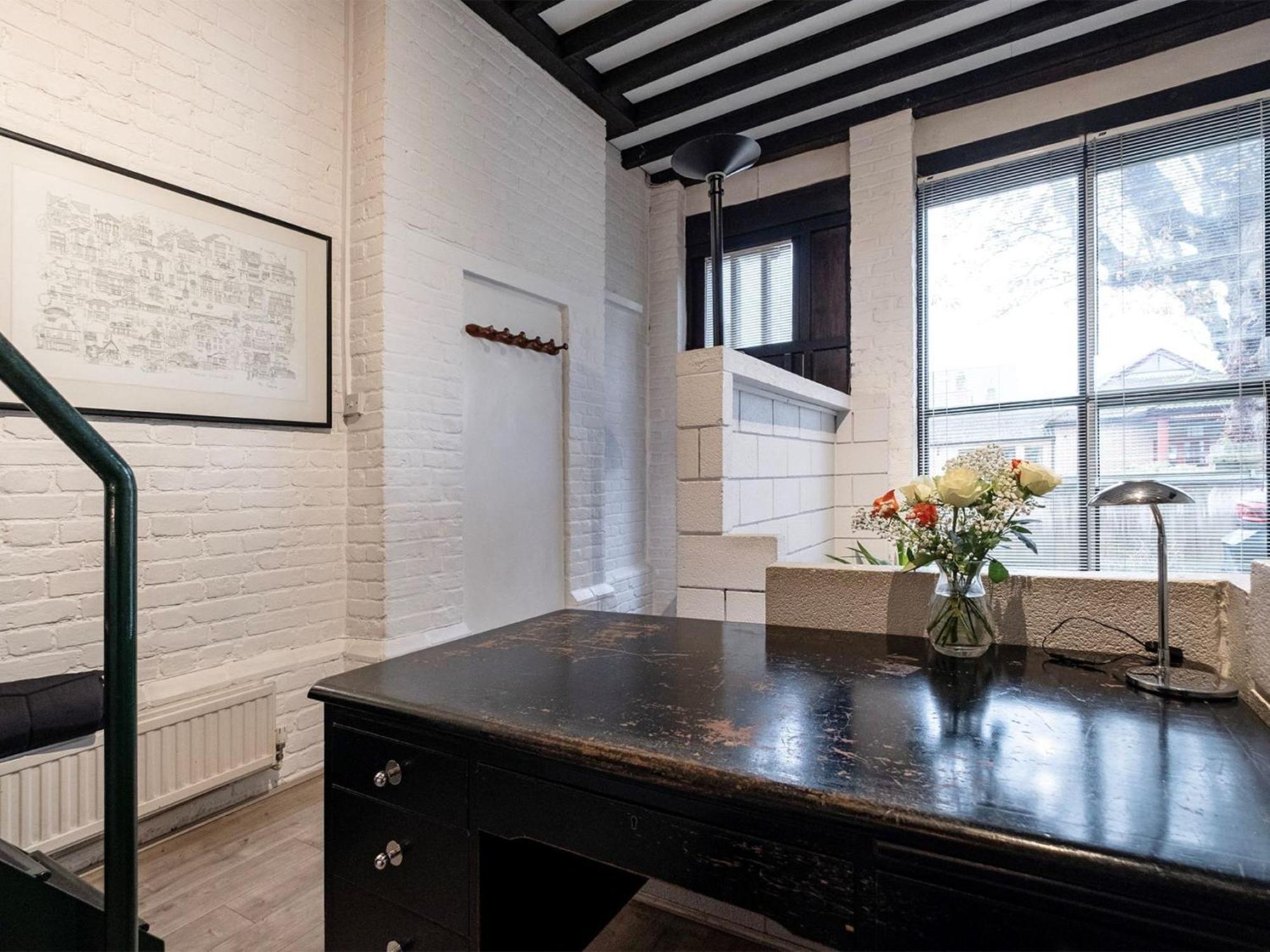 Apartment Apartment Holly Lodge Coach House By Interhome London