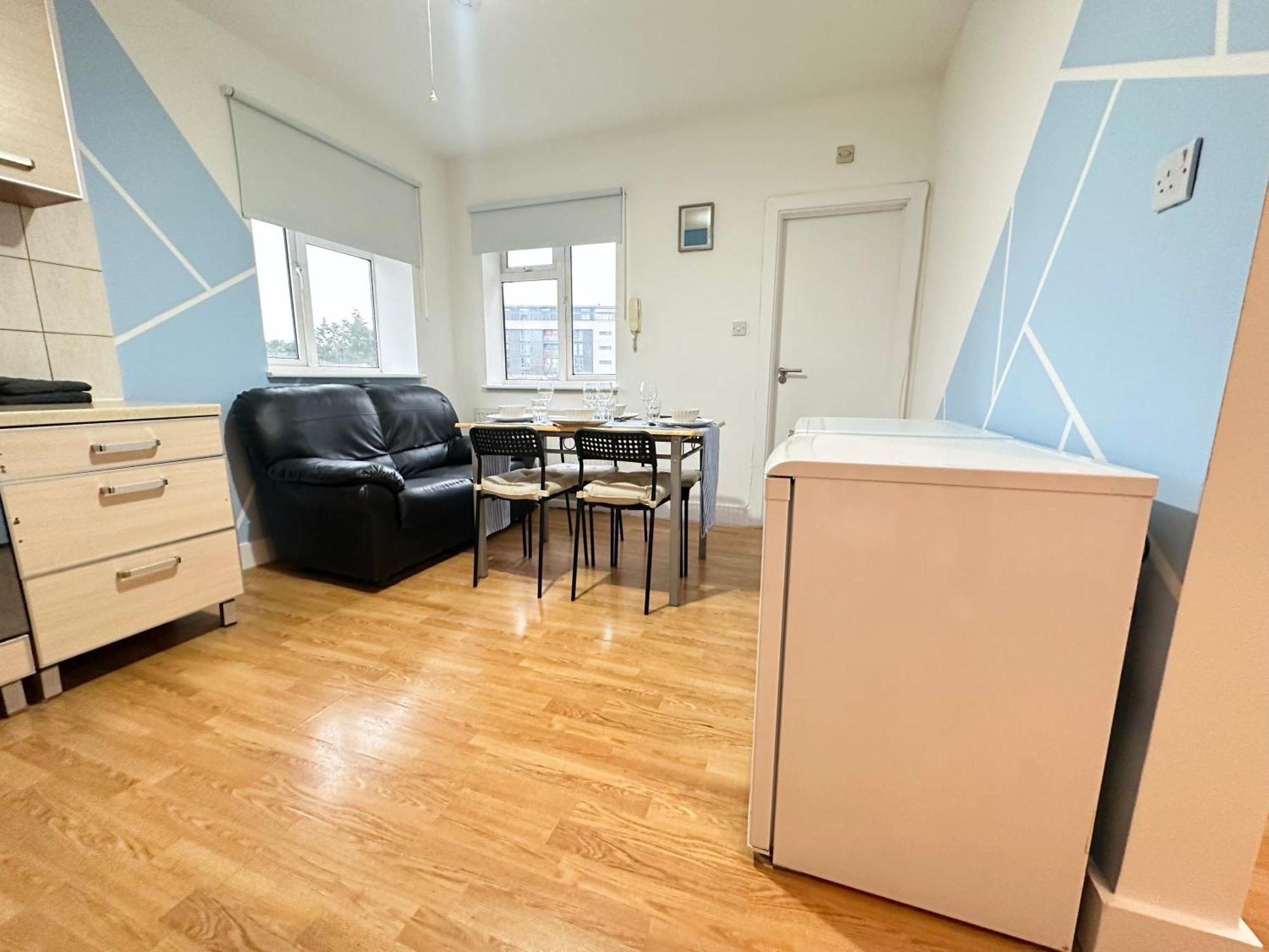 Wembley Stadium Serviced 2, 12mins To Central Appartement Londen