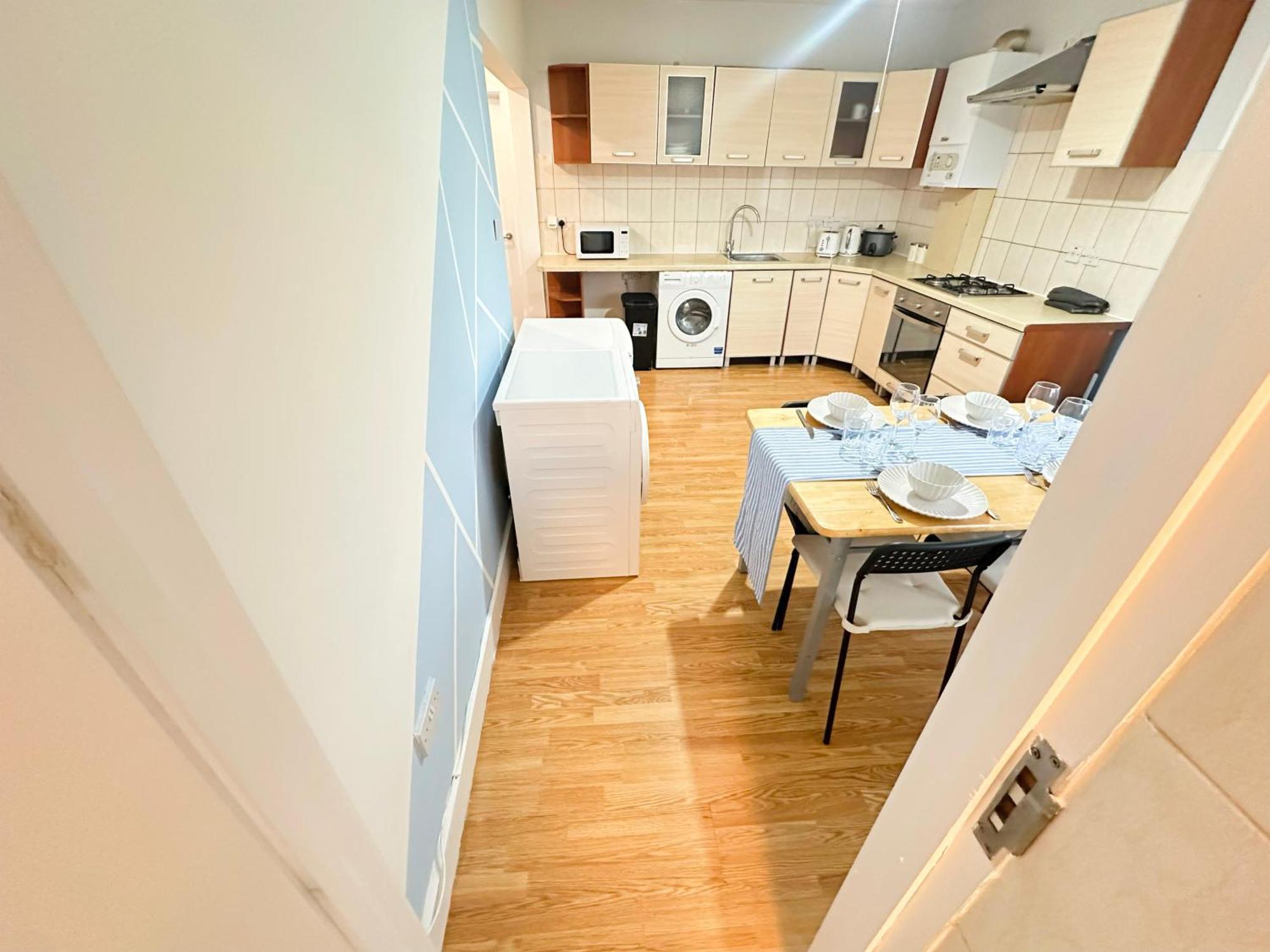Appartement Wembley Stadium Serviced 2, 12mins To Central Londen