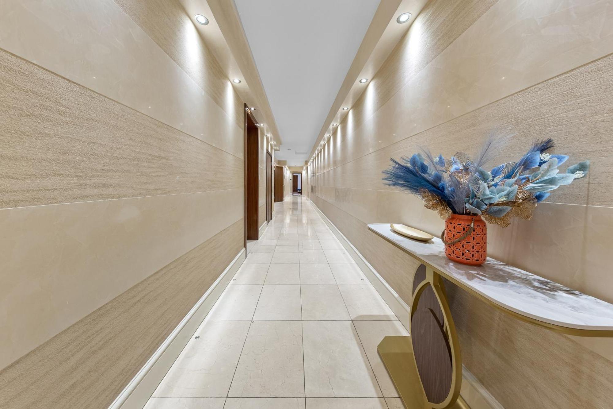 Apartment 250 Sqm Mega Mansion London