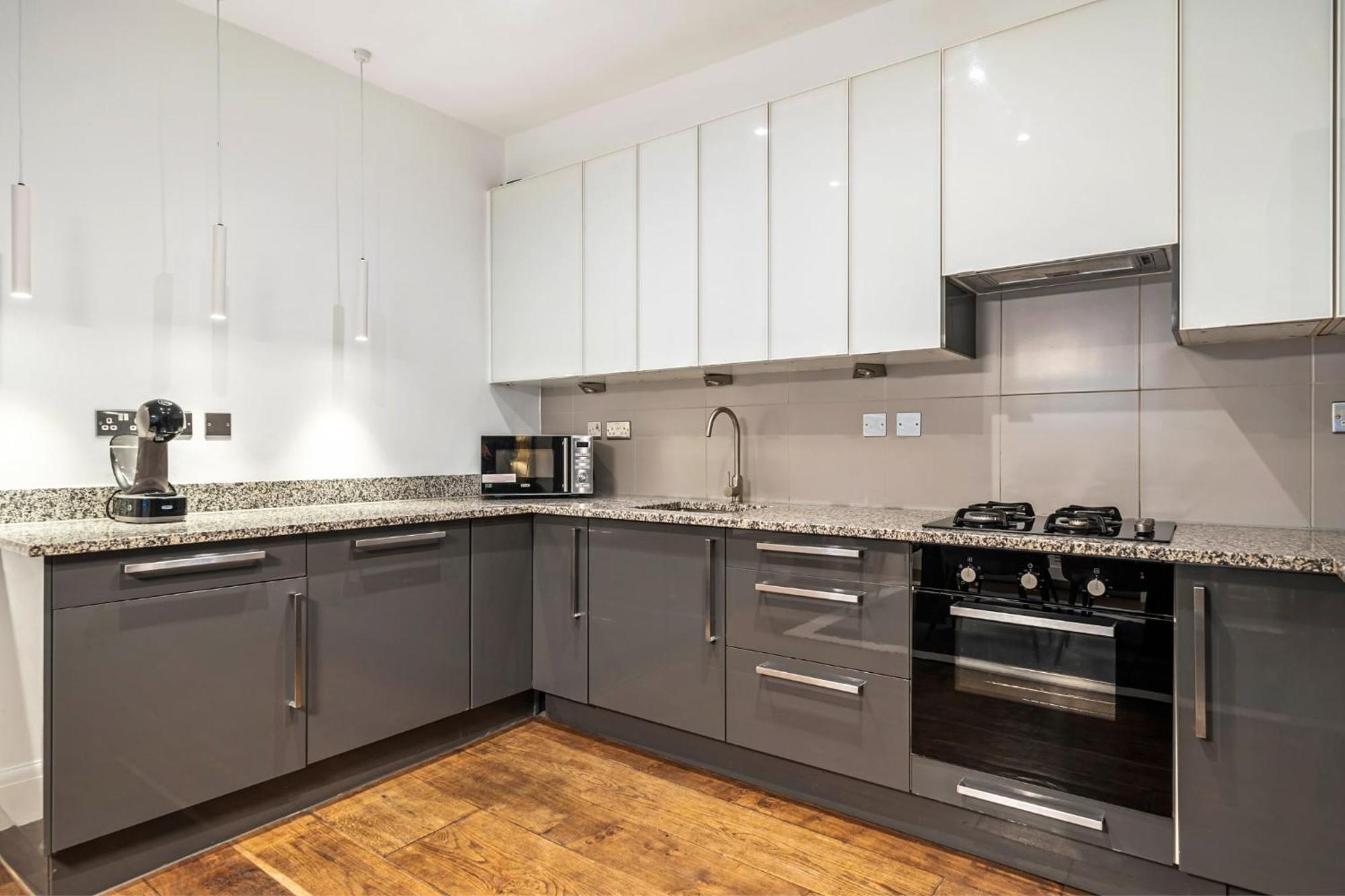 Madestays Premium Hyde Park Townhouse Сasa de vacaciones