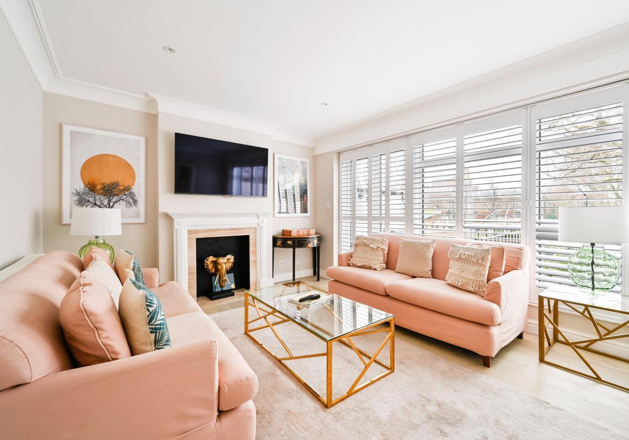 Apartment Chelsea Townhouse With Roof Terrace & Parking
