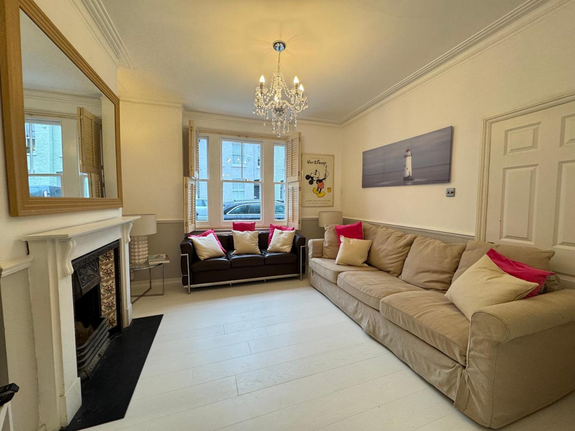 Apartment Inviting 4bd With Roof Terrace Nine Elms