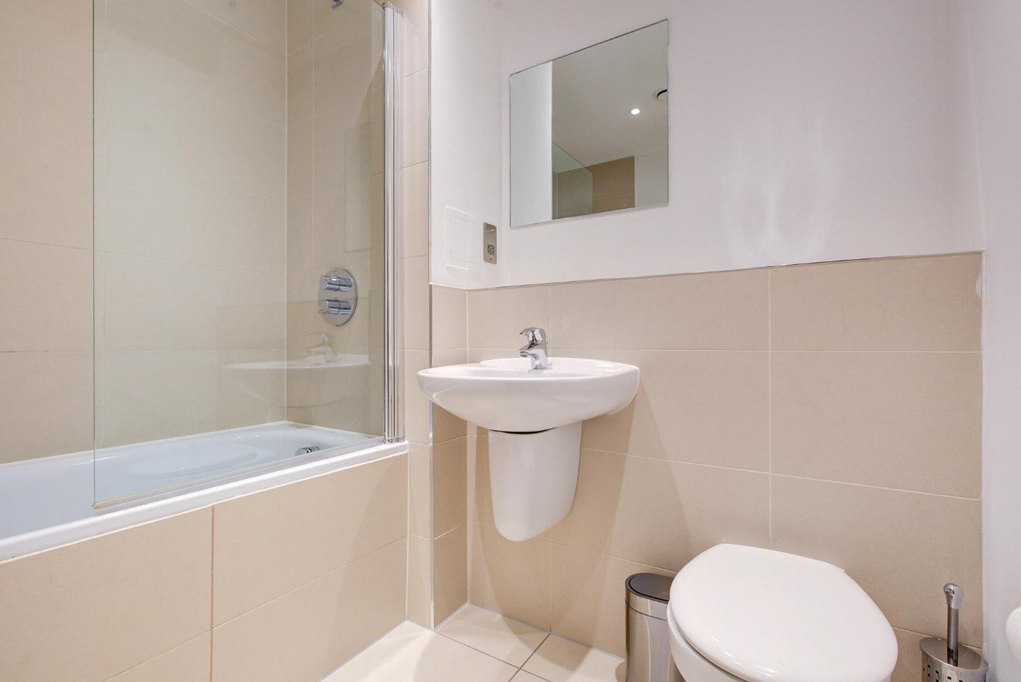 Hybrid Resi Greenwich Near O2 Arena *