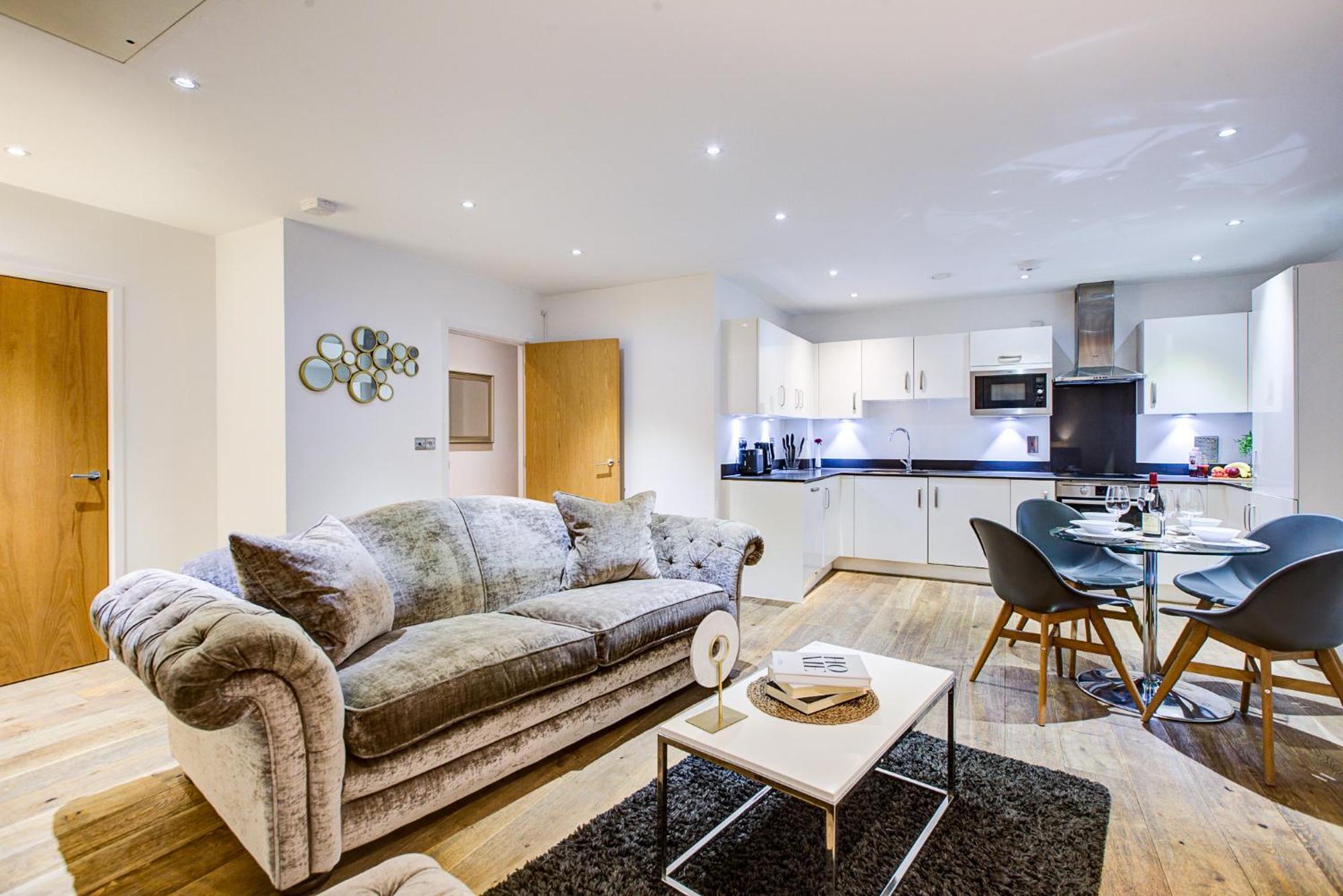 Hybrid Resi Greenwich Near O2 Arena Leilighet London