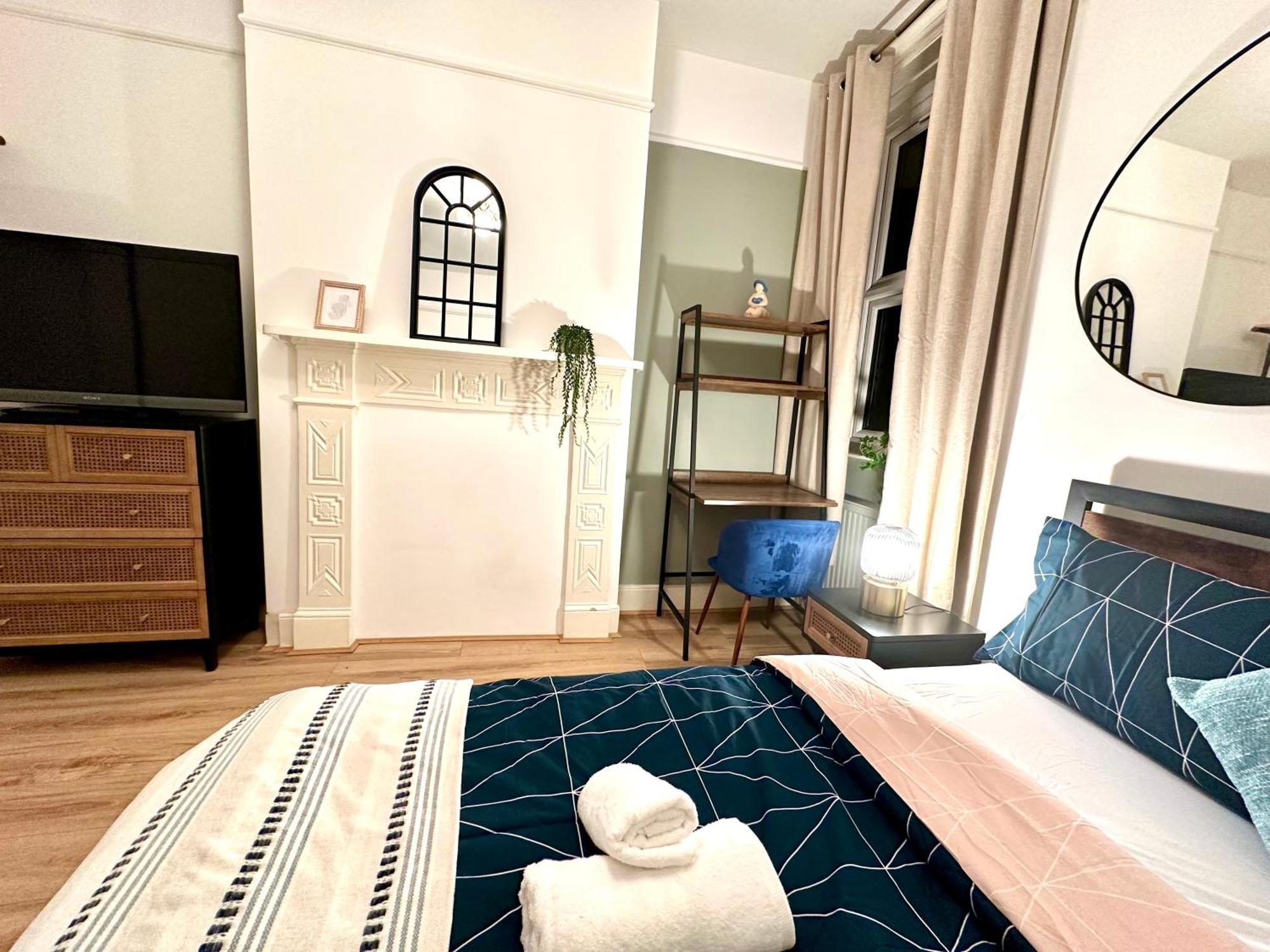 Delux Near Centre Homestay
