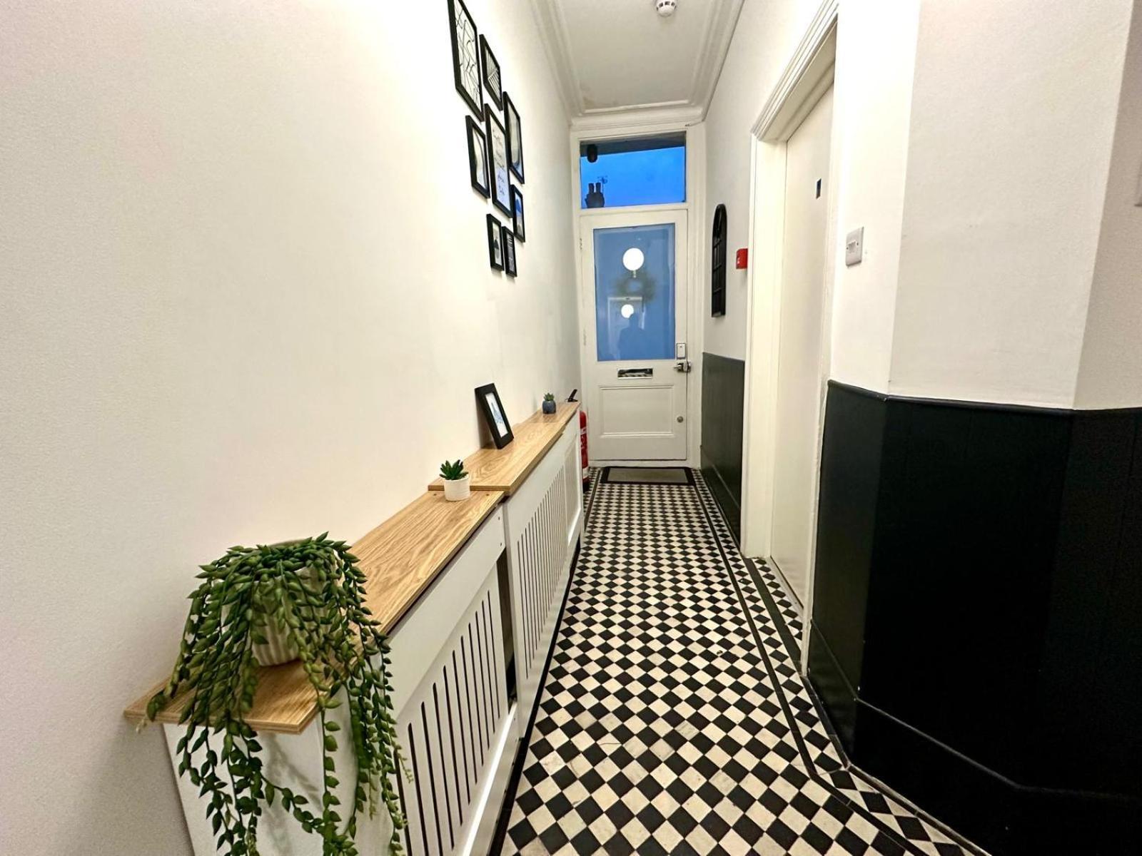 Habitación en casa particular Delux Near Centre *